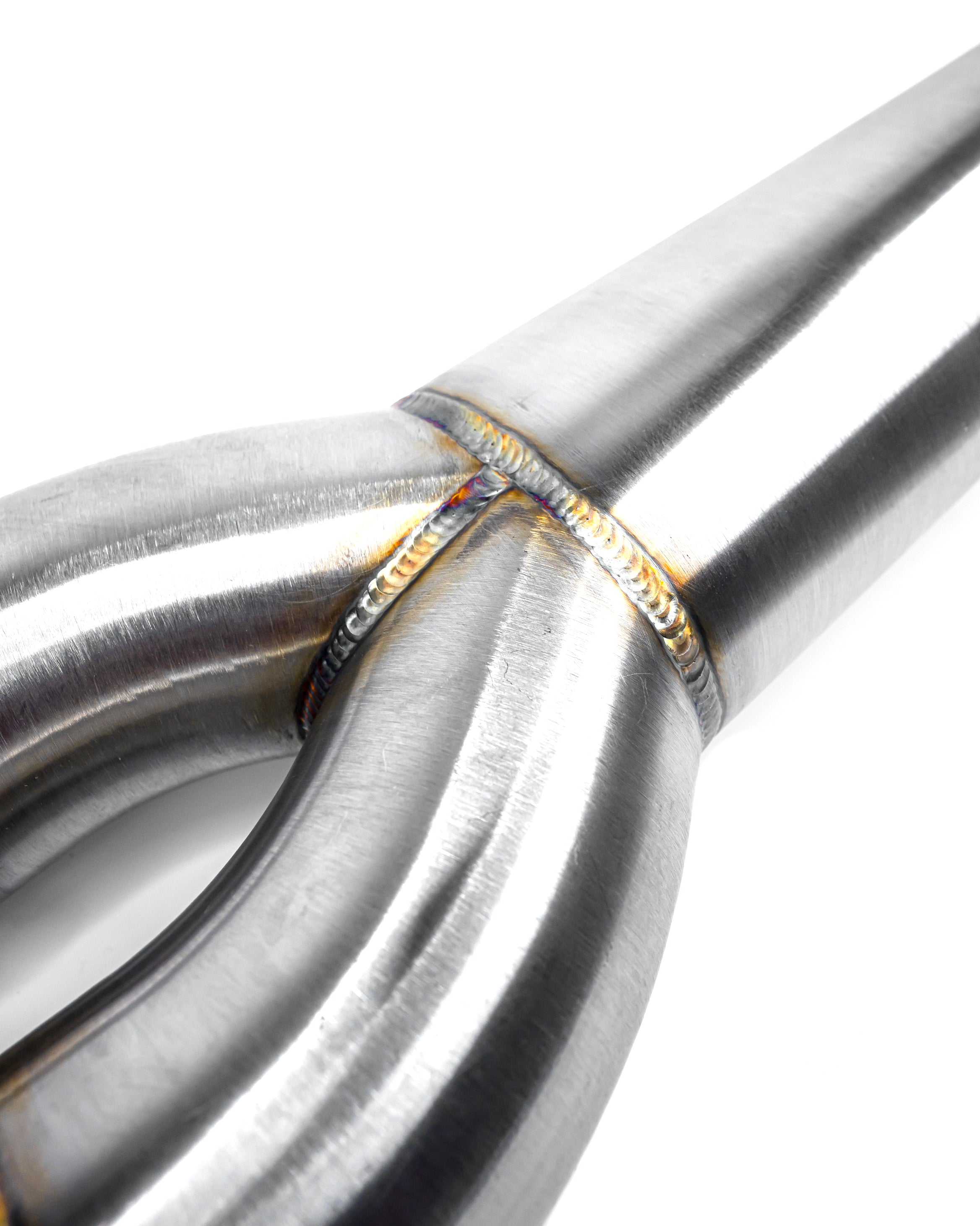 IILUMOLAB BMW M3 G80 G81 M4 G82 G83 3.5" HIGH FLOW SINGLE MIDPIPE - iilumolab