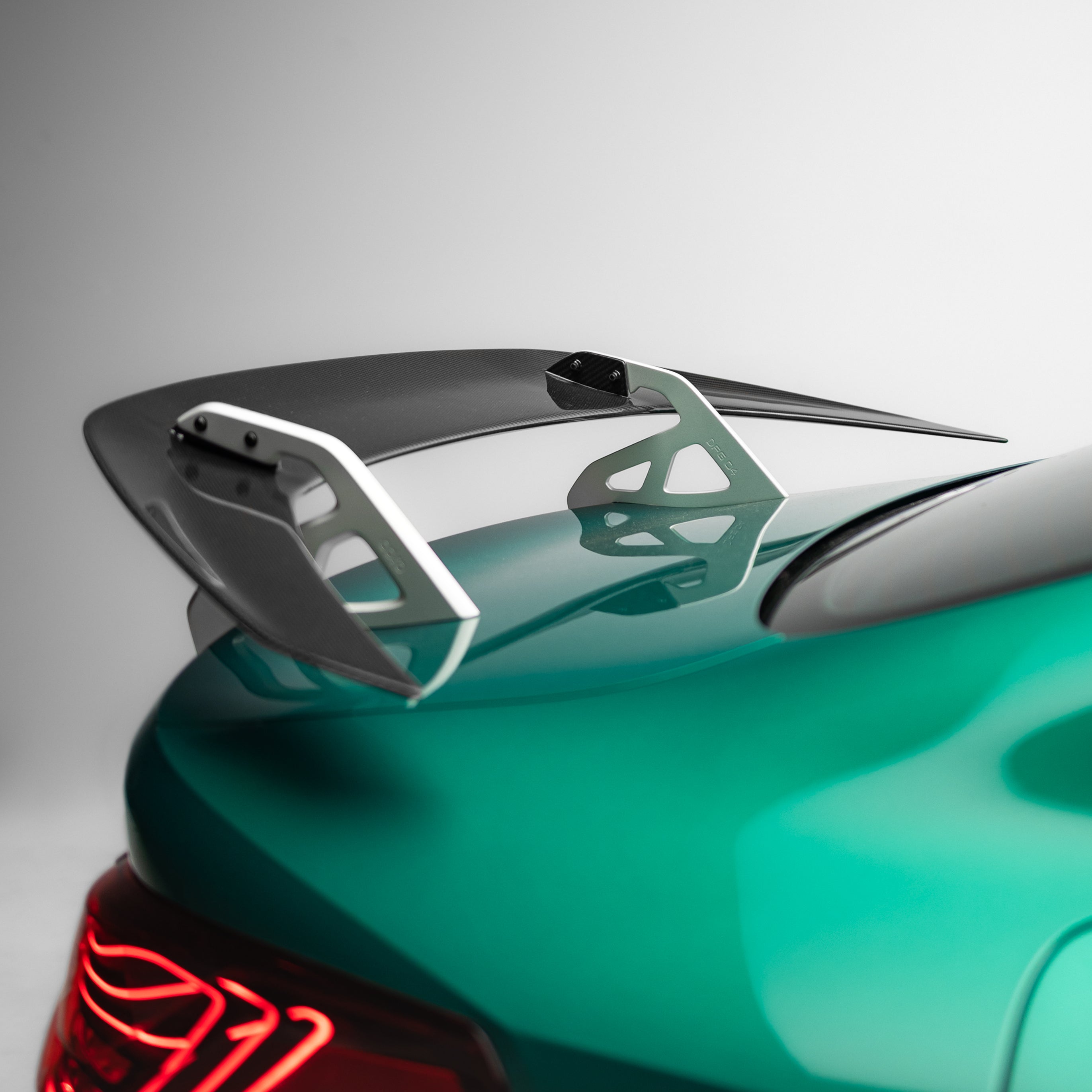BMW G82 M4 AT-S Dry Carbon Fiber Swan Neck Wing 2020+