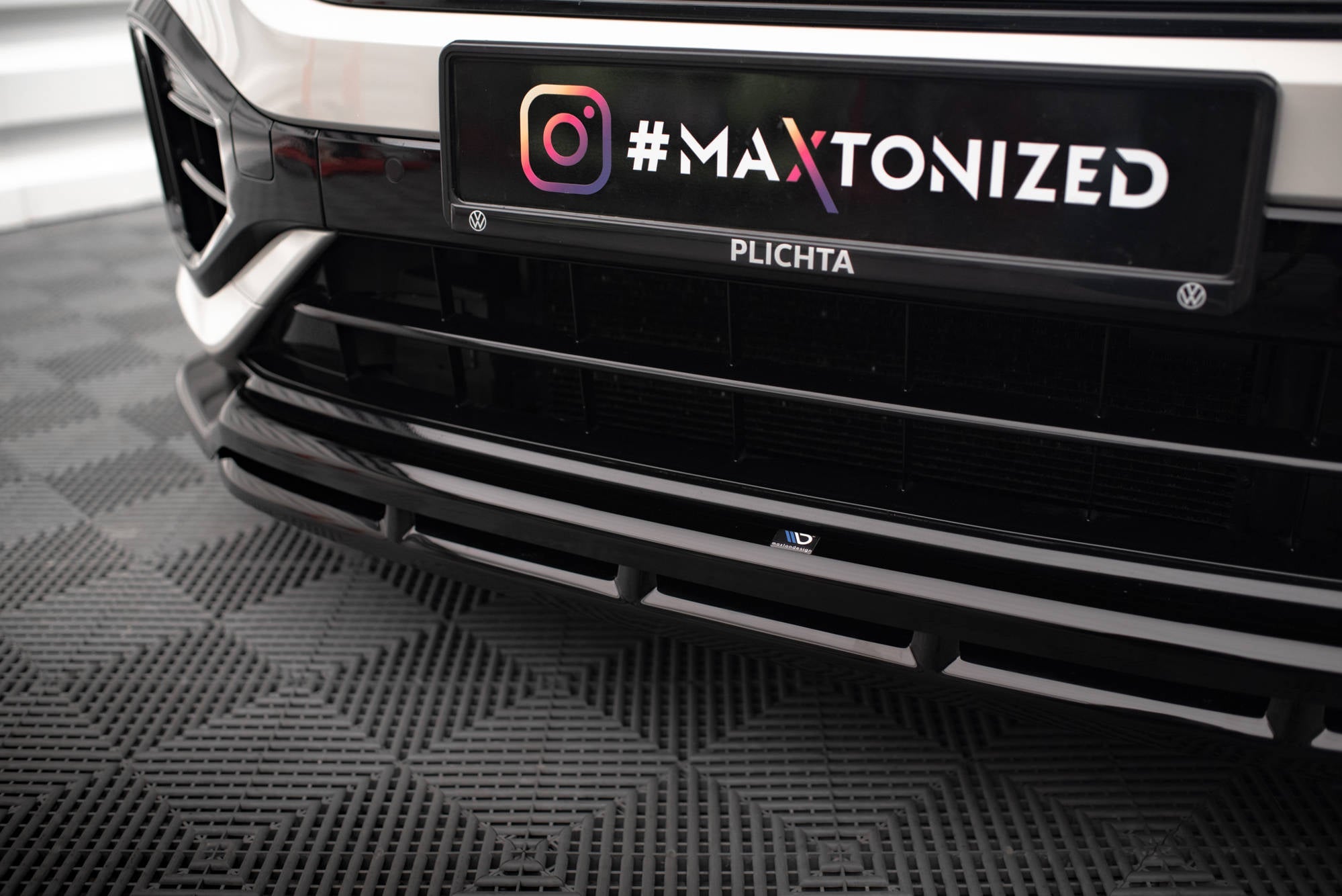 Maxton Design Front Splitter V.1 Volkswagen T-Roc R / R-Line Mk1 Facelift