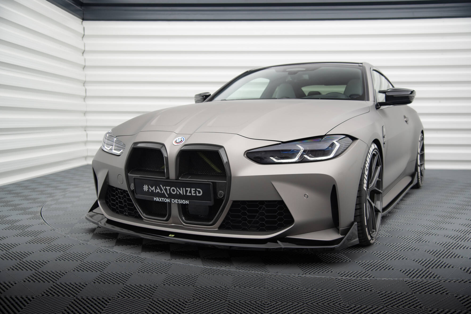 Maxton Design Front Splitter V.4 CSL Look BMW M4 G82 / M3 G80
