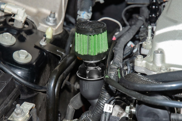 Radium Engineering VTA Vent To Atmosphere Baffled Oil Cap Kit for Holden Commodore/HSV LSX V8