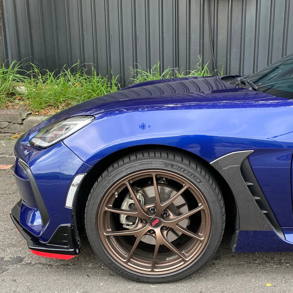 OEM Style Fender Trim Pre Pregged Dry Carbon for Subaru BRZ (ZD8) / Toyota GR86 (ZN8) 22+