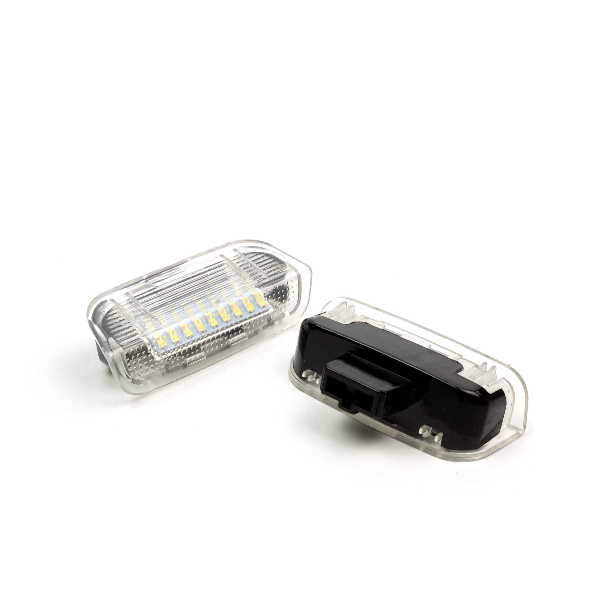 COURTESY DOOR LED (WHITE) : VW GOLF MK5 / MK6 / MK7 / MK7.5 - iilumo
