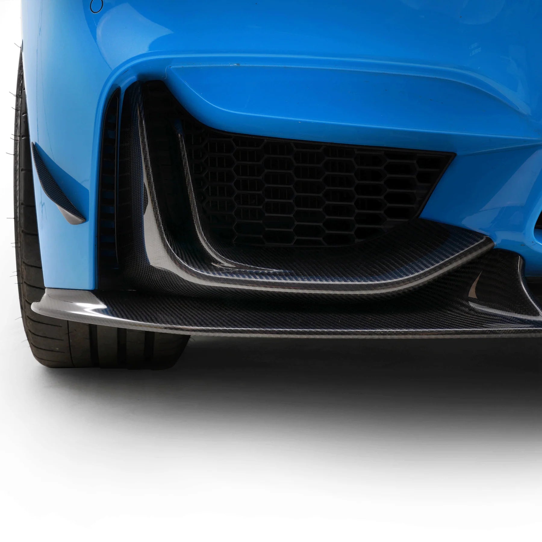 BMW M3 F80 & M4 F82 CARBON FIBER FRONT LIP
