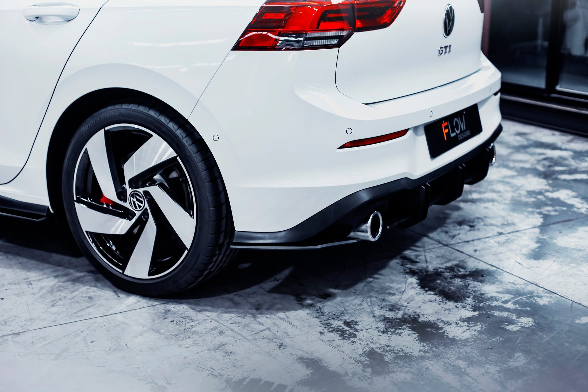 Flow Designs MK8 Golf GTI Rear Spats (Pair) - iilumolab
