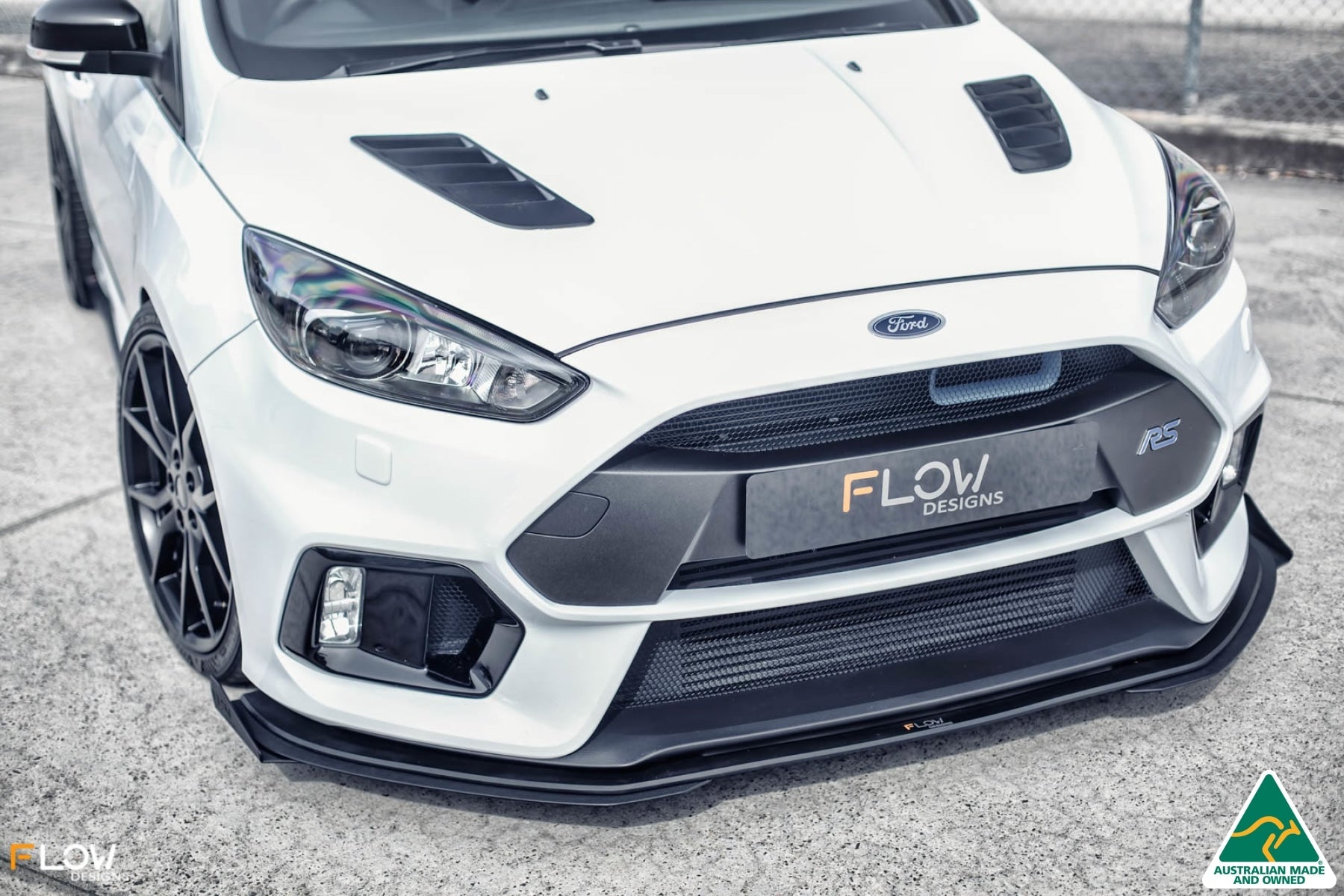 Flow Designs MK3 Focus RS Front Lip Splitter (3 Piece) & Bumper Reinforcement Bracket - iilumolab