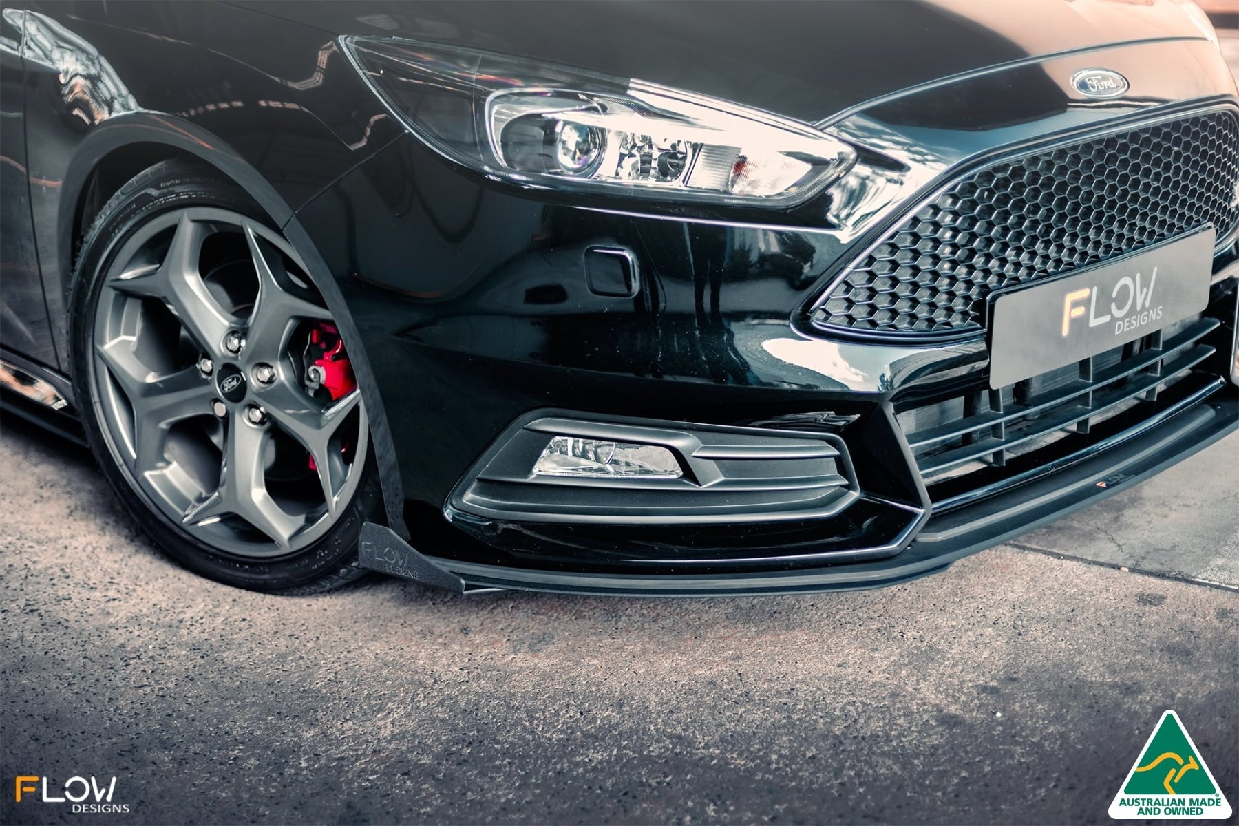 Flow Designs MK3.5 Focus ST (Facelift) Front Lip Splitter (2 Piece) - iilumolab