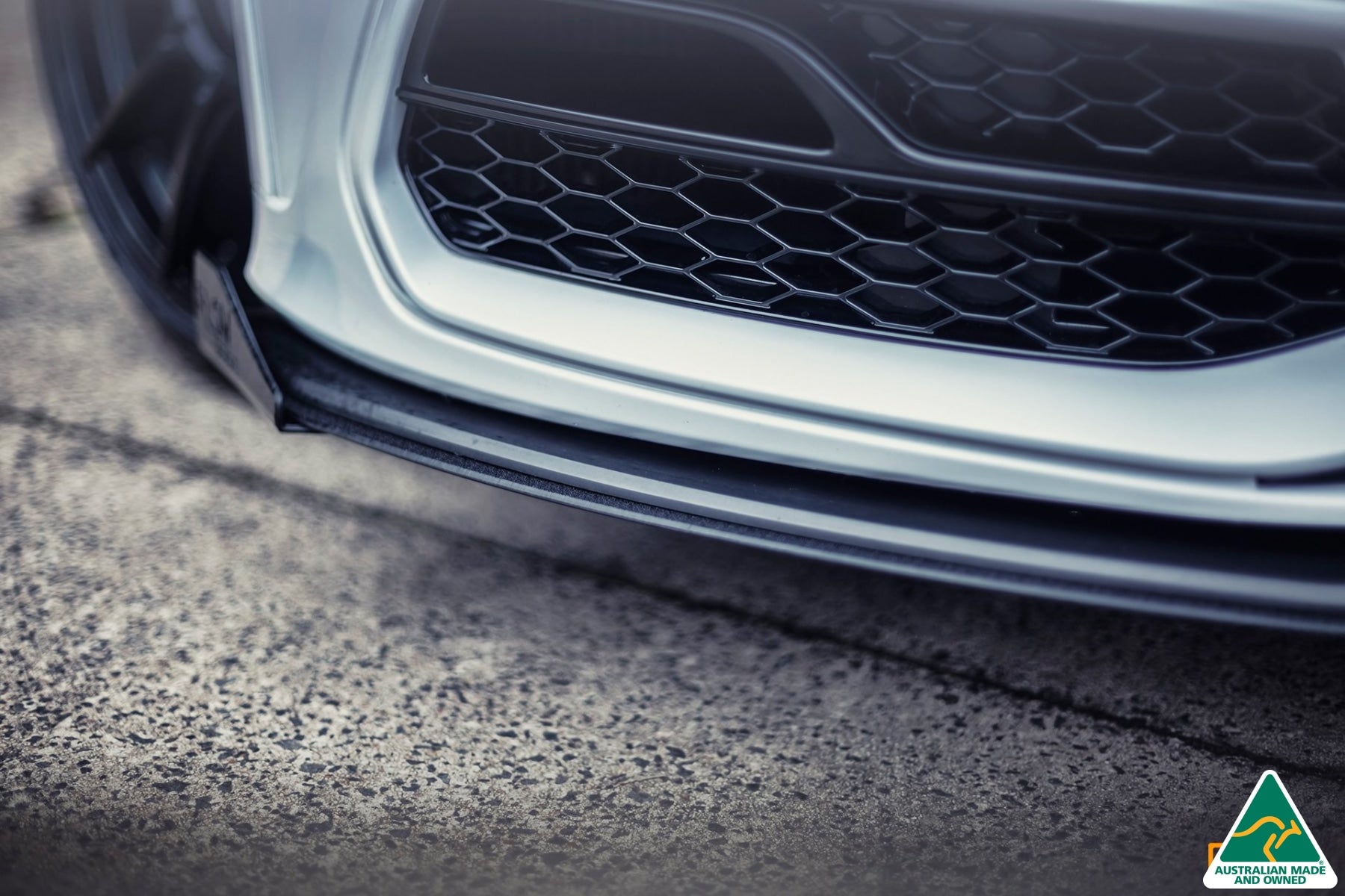 Flow Designs S3 8V Pre-Facelift Sportback Front Lip Splitter V3 - iilumolab