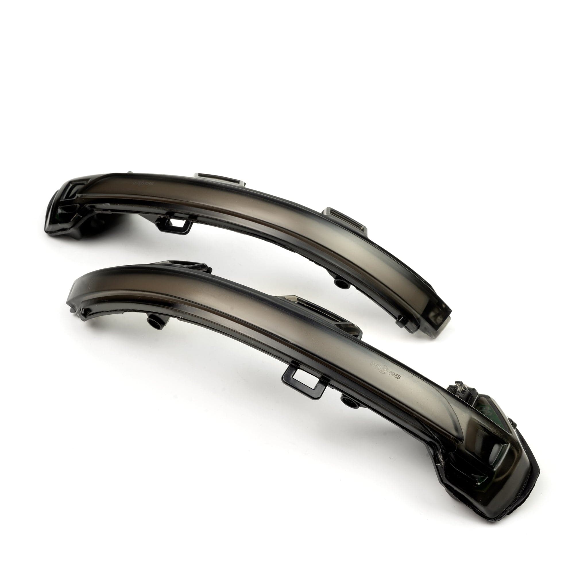 DYNAMIC MIRROR INDICATORS : VW GOLF MK8 - iilumo