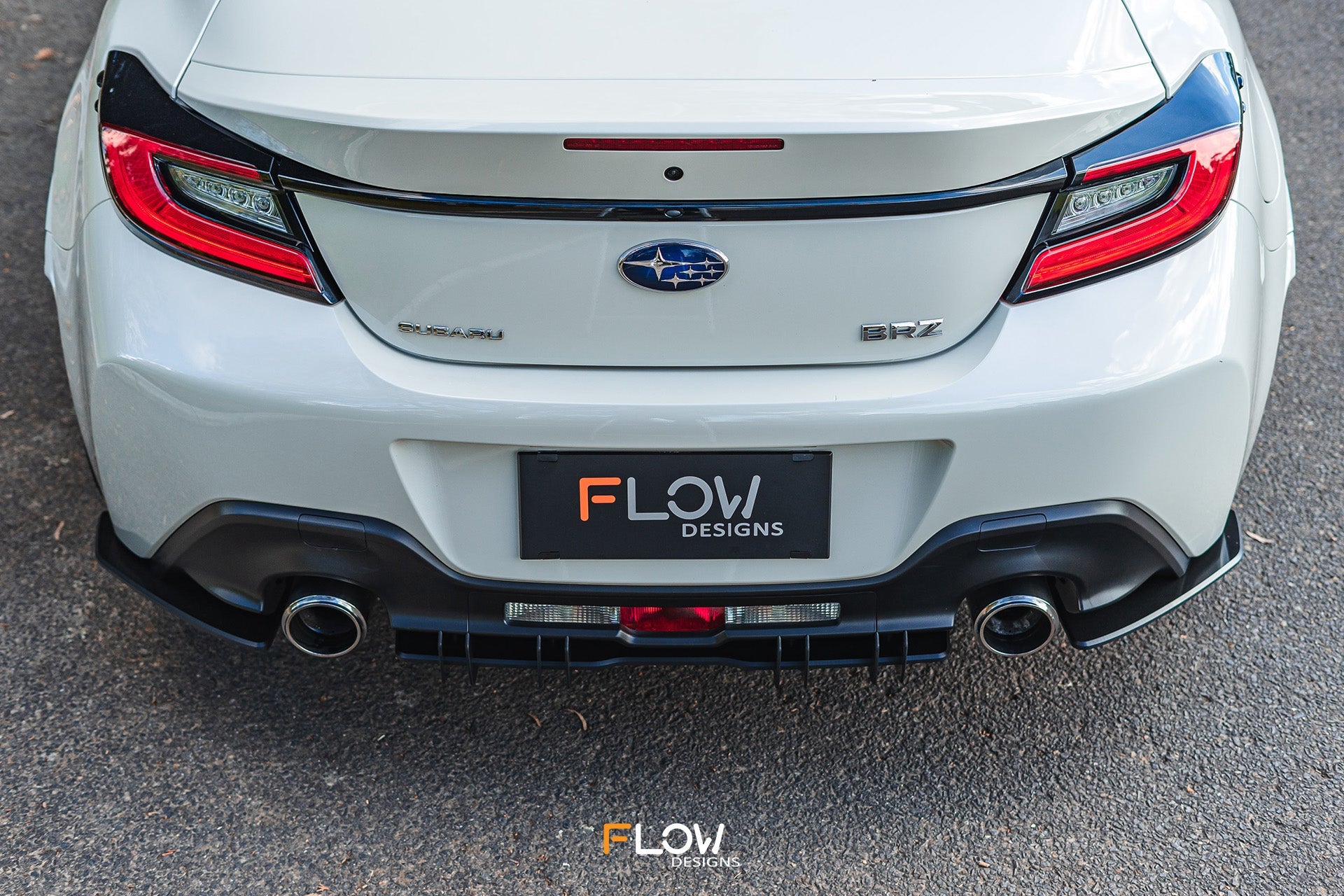 Flow Designs ZD8 BRZ Rear Spats (GLOSS; Pair) - iilumolab