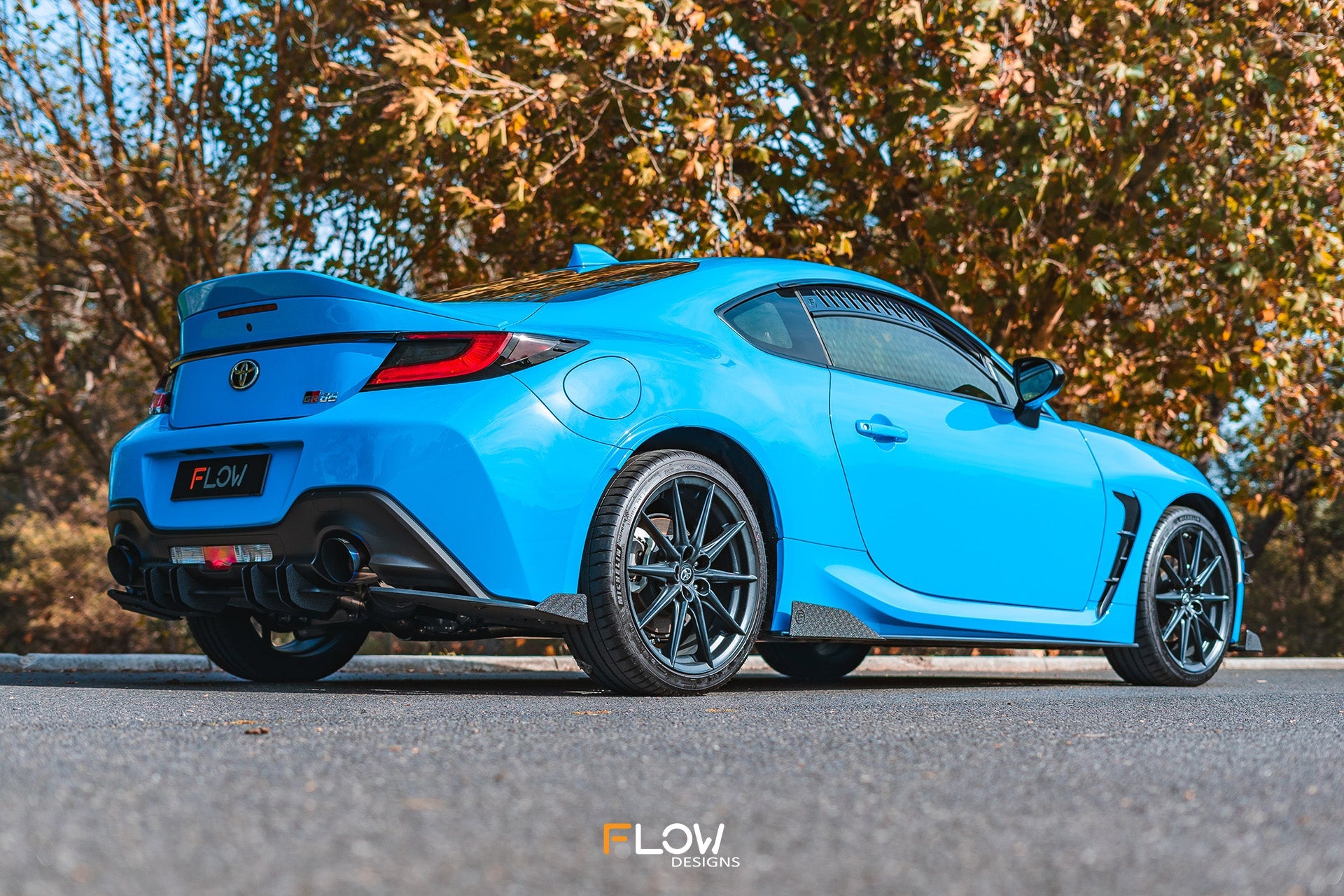 Flow Designs DEMO STOCK - Toyota ZN8 GR86 / Subaru ZD8 BRZ Flow-Lock Rear Diffuser (GLOSS) - iilumolab