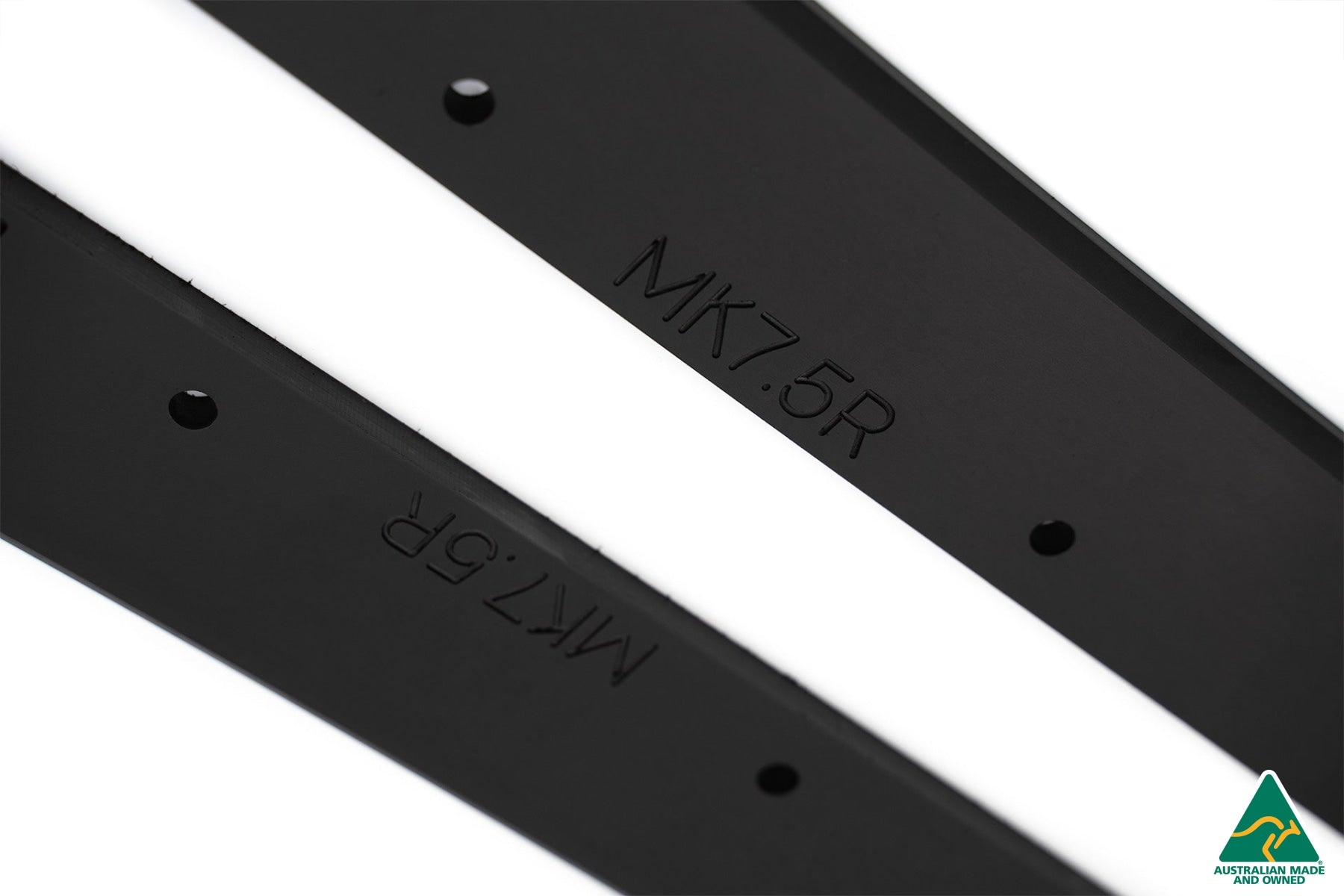 Flow Designs MK7.5 Golf R Side Skirt Splitters (Pair) - iilumolab
