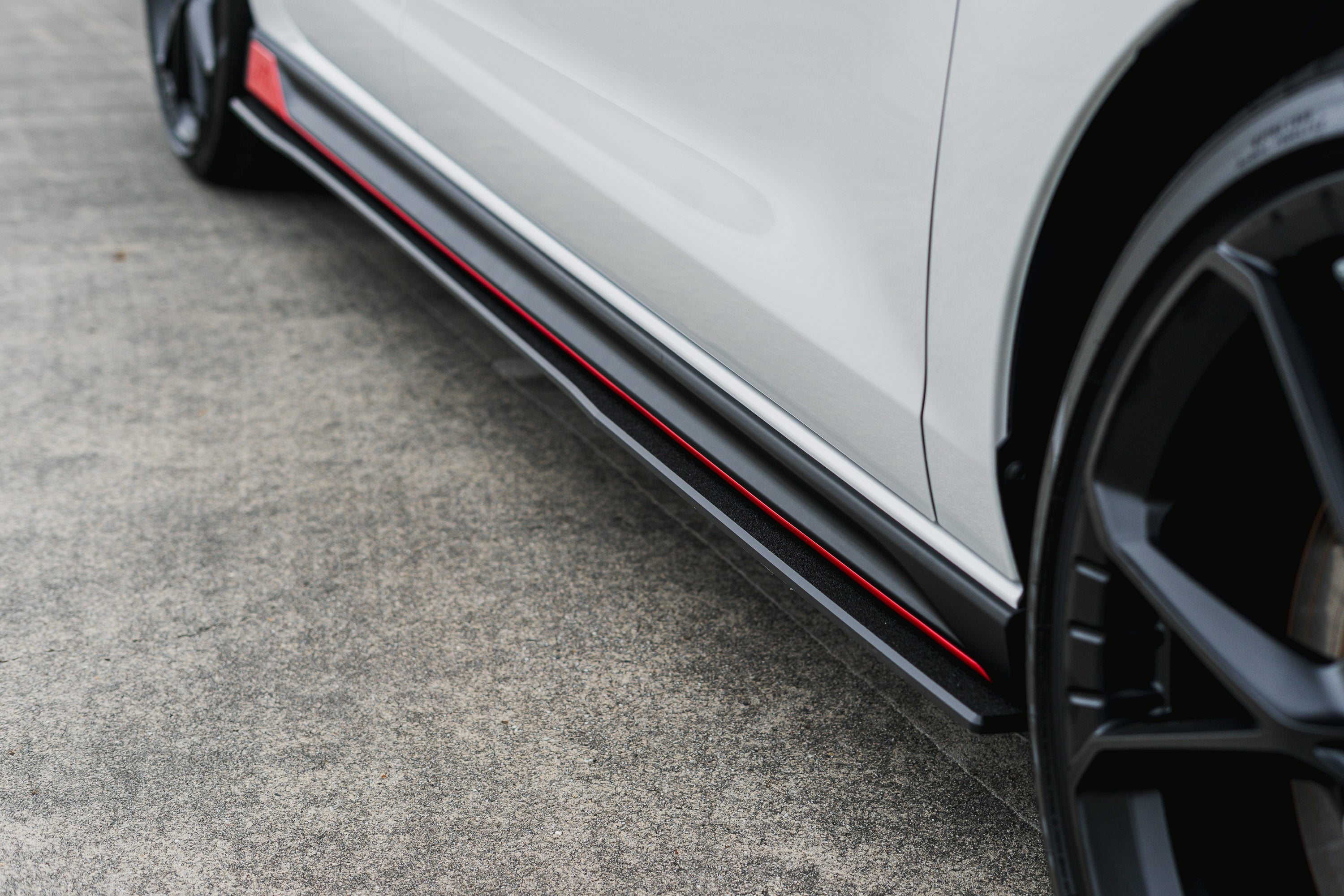 Flow Designs i30N Hatch PDE V6 FL2 2025+ Side Skirt Splitters (Pair) - iilumolab