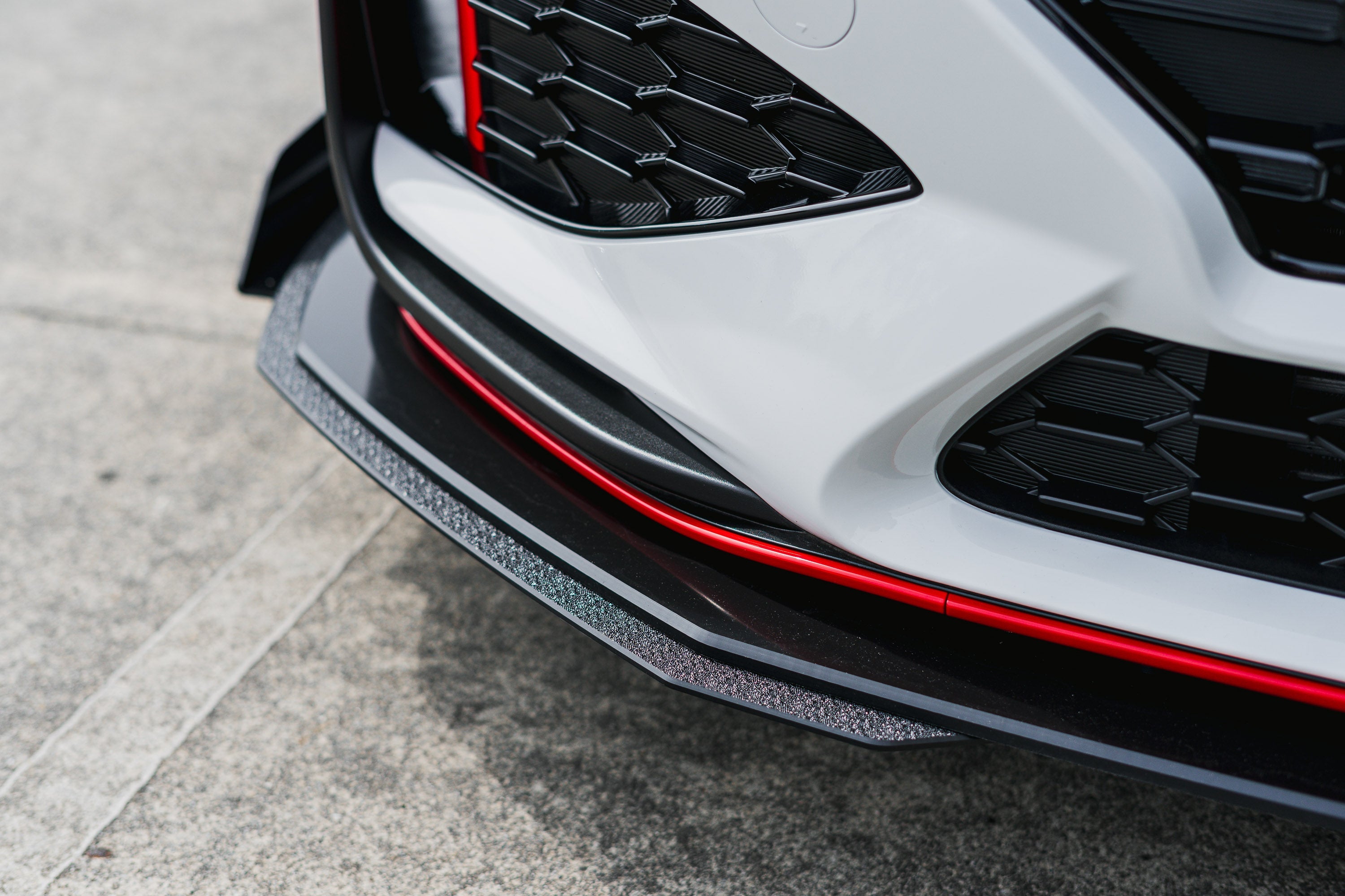 Flow Designs i30N Hatch PDE V6 FL2 2025+ Front Lip Splitter & Reinforcement Brackets - iilumolab