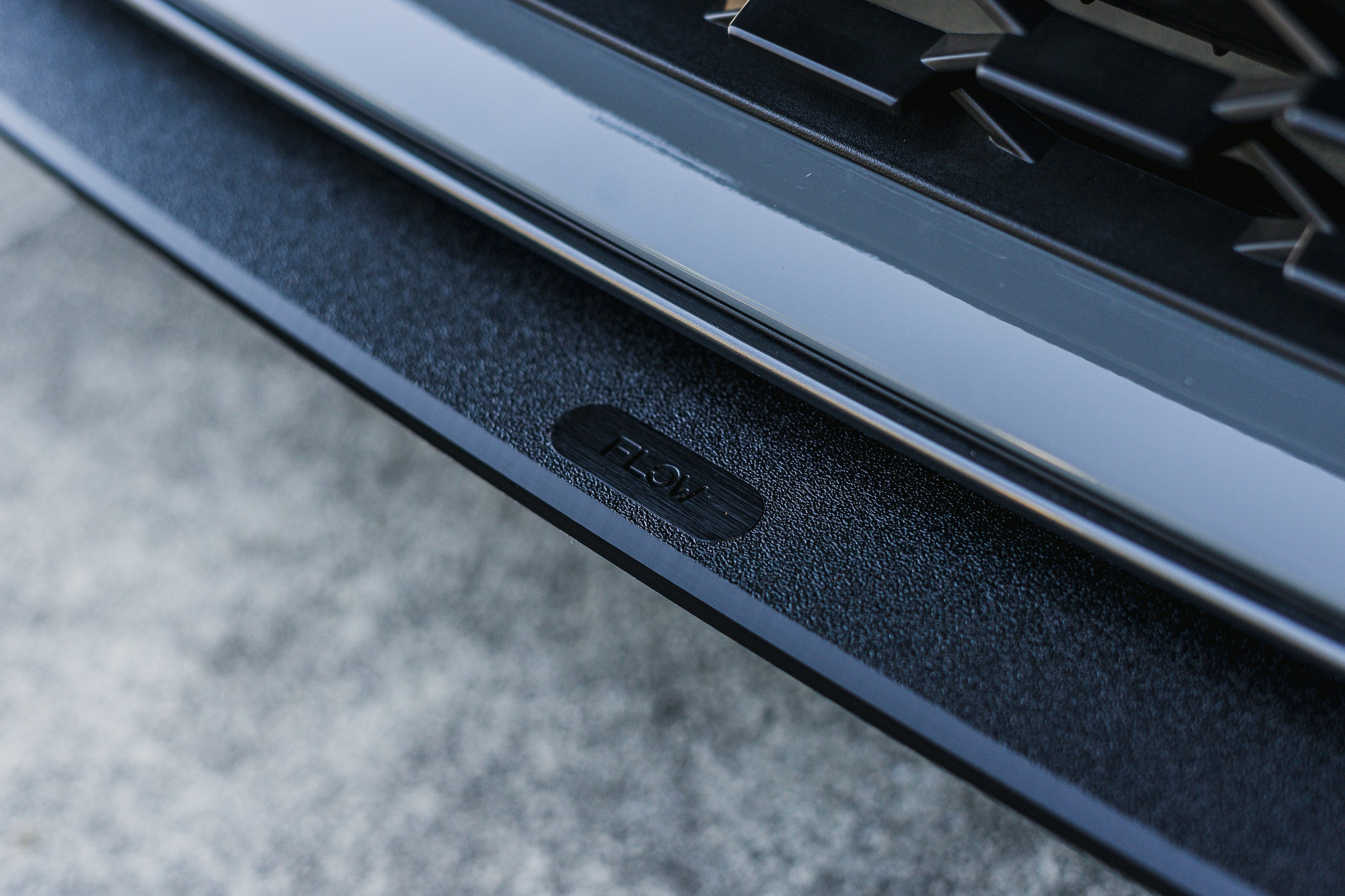Flow Designs i30N-Line Hatch PDe.V6 FL 2024+ Front Lip Splitter & Reinforcement Brackets - iilumolab