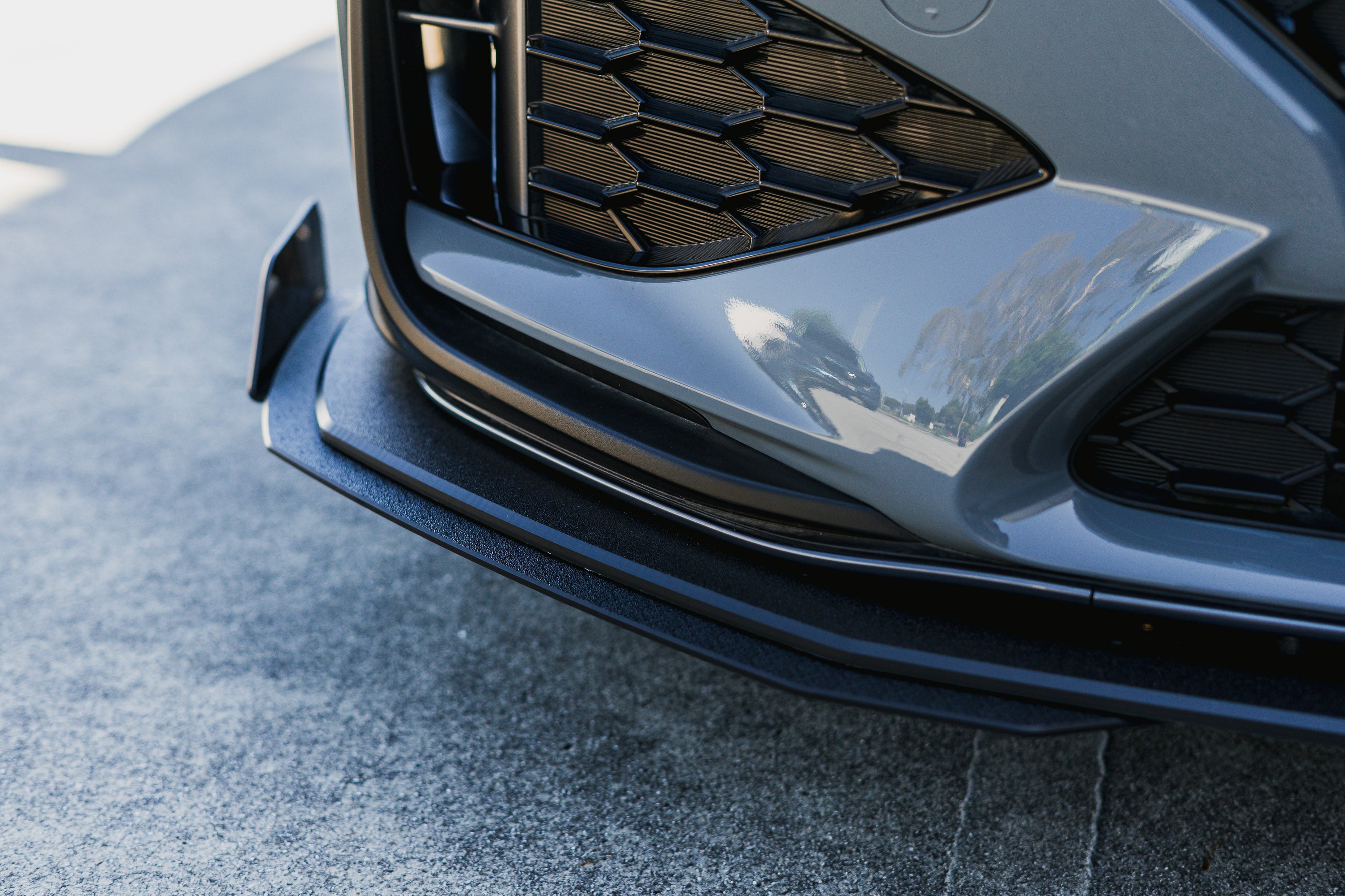 Flow Designs i30N-Line Hatch PDe.V6 FL 2024+ Front Lip Splitter & Reinforcement Brackets - iilumolab