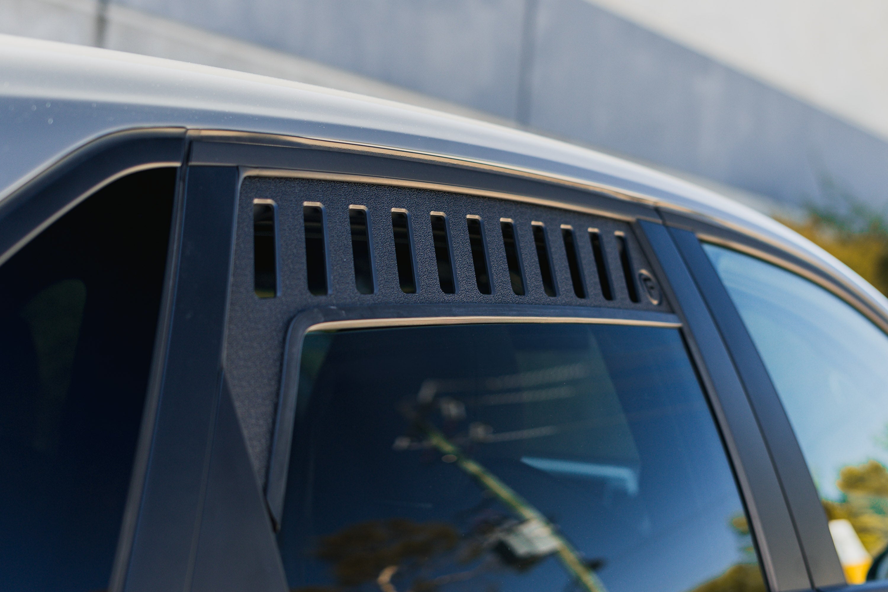 Flow Designs Hyundai i30N-Line Hatch PDe.V6 FLÂ 2024+ Rear Window Vents (Pair) - iilumolab