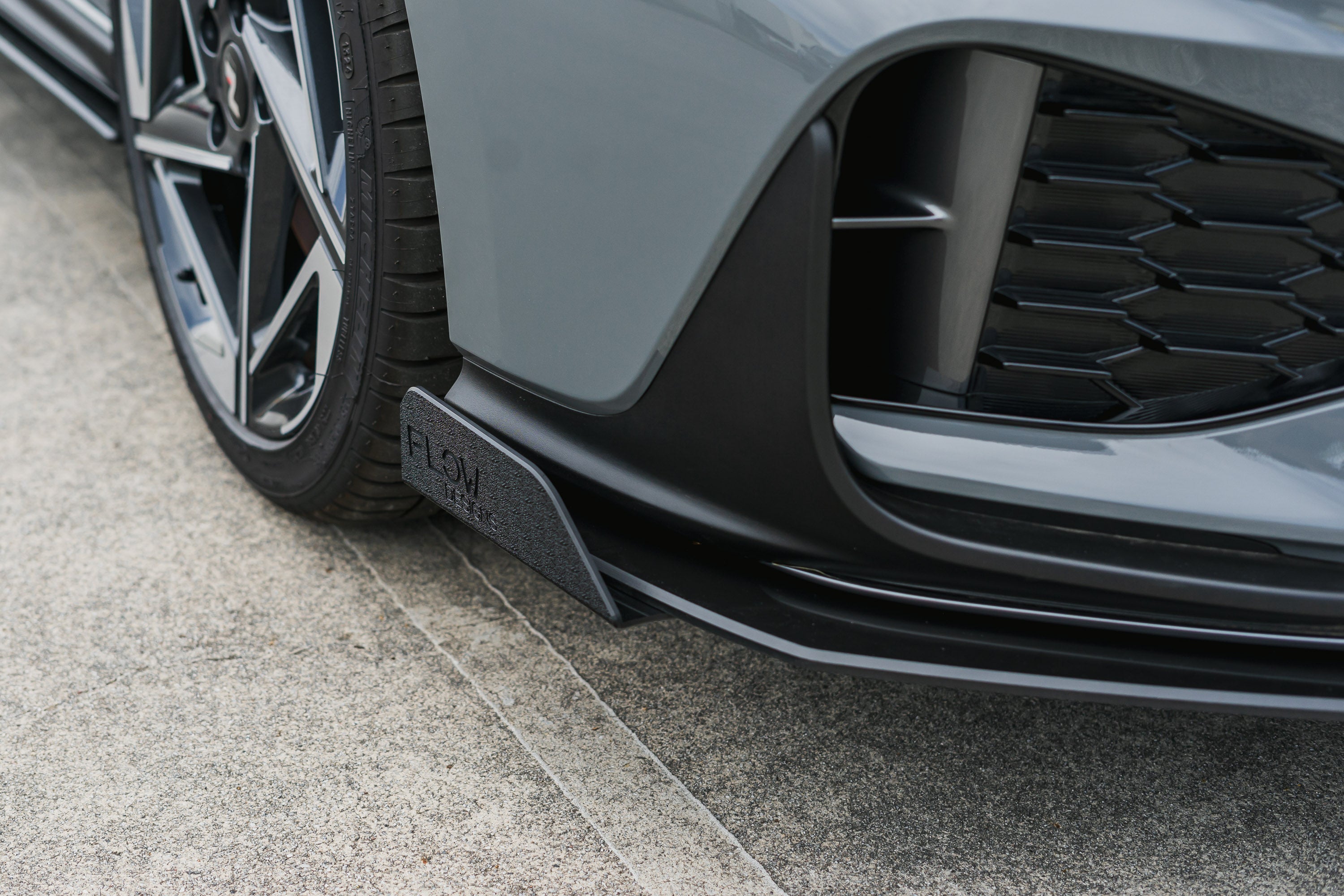 Flow Designs i30N-Line Hatch PDe.V6 FLÂ 2024+ Front Lip Splitter Winglets (Pair) - iilumolab