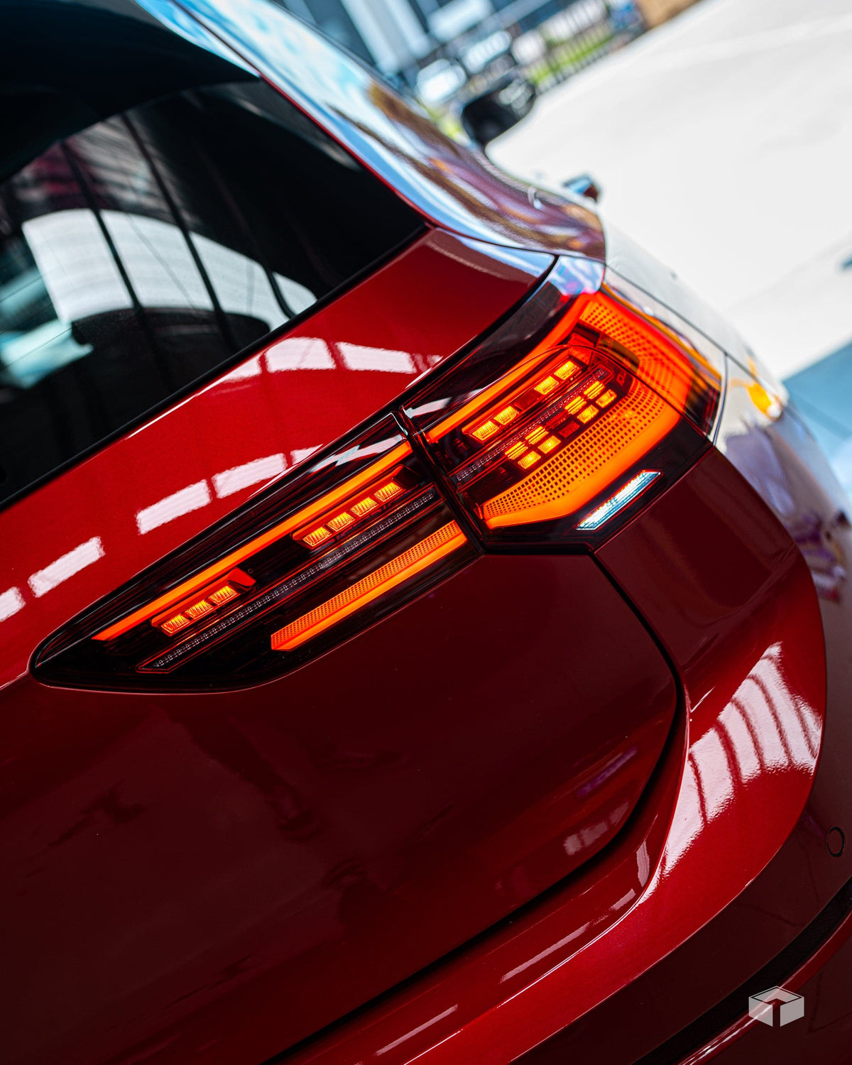 2021-2024 VW GOLF MK8R STYLE SEQUENTIAL LED TAIL LIGHTS - iilumo