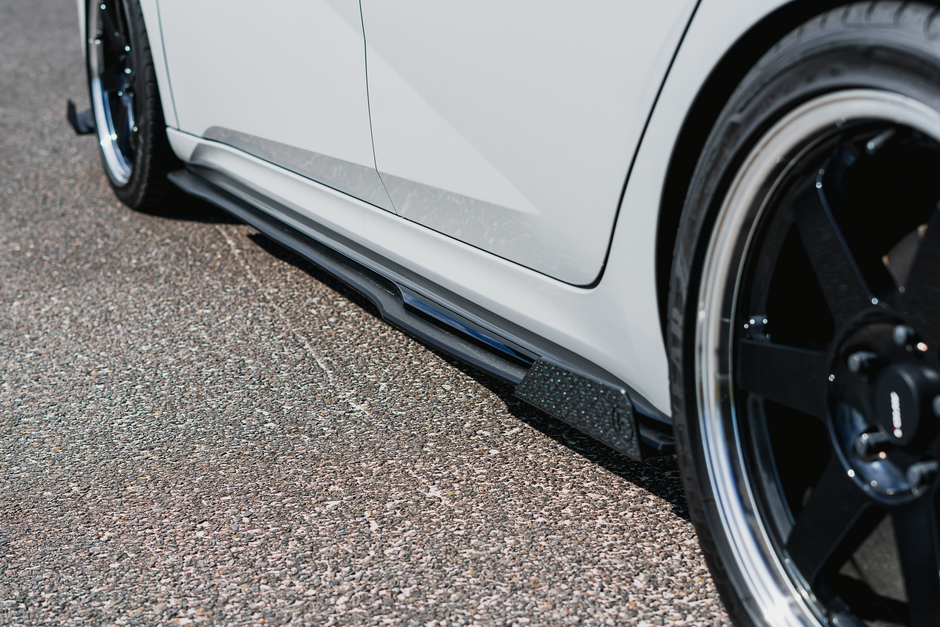 Flow Designs Hyundai CN7 V2 i30 N-Line Sedan FL 2025 Side Skirt Splitter Winglets (Pair) - iilumolab