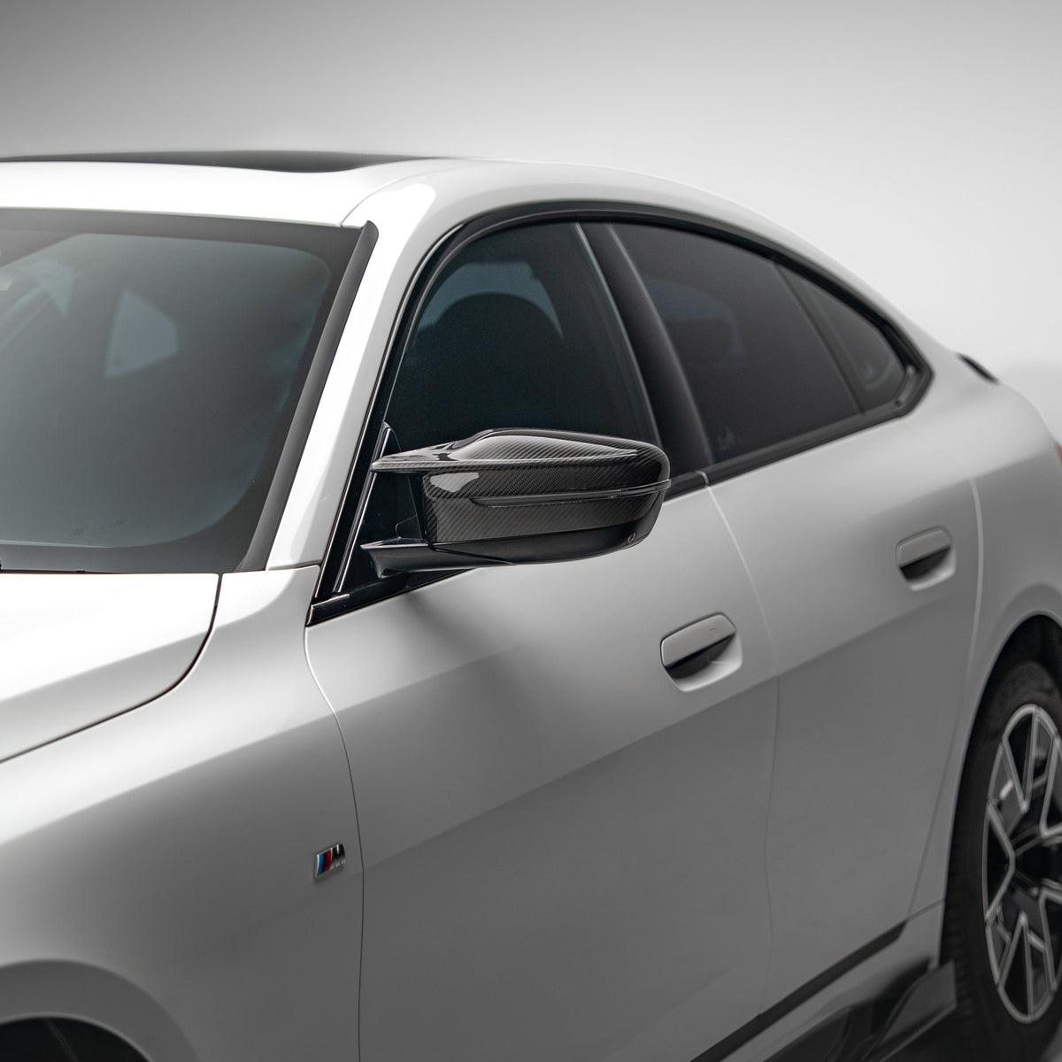M Performance Style Pre Pregged Dry Carbon Mirror Caps for BMW 2/3/4 Series G42 G20 G21 G20 G22 G23 G26