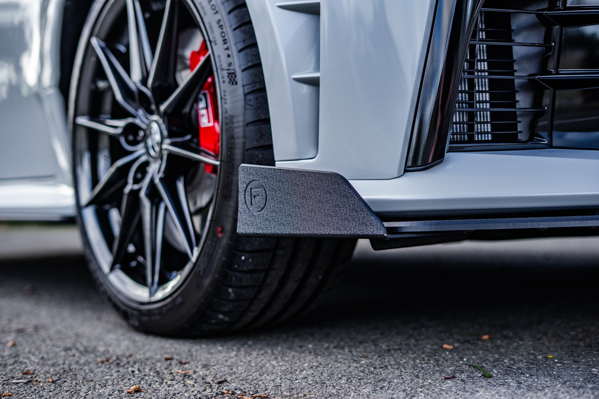Flow Designs Toyota Yaris GR Gen2 2025 Front Splitter Winglets (Pair) - iilumolab