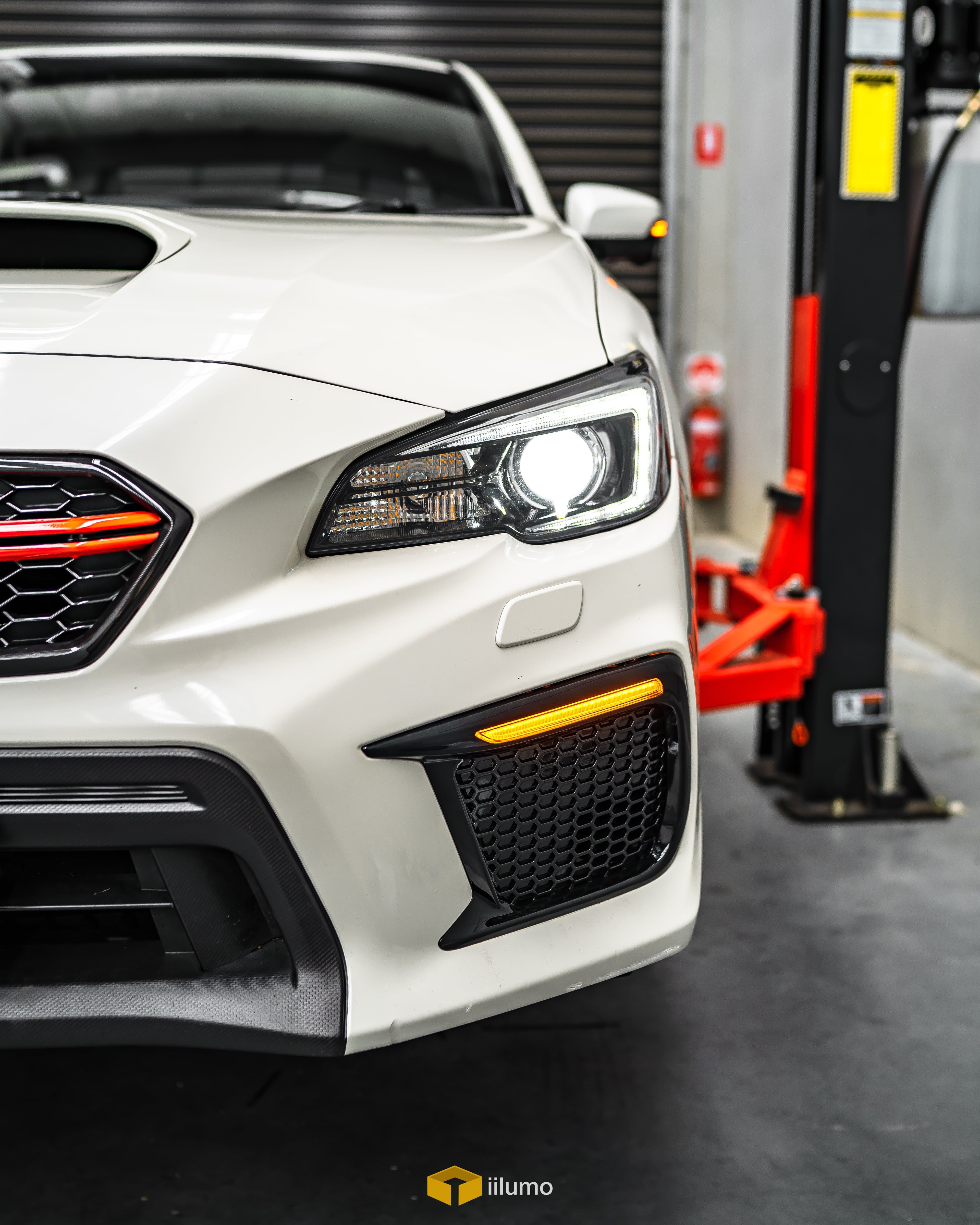 DAYTIME RUNNING LIGHT & SEQUENTIAL SIGNAL FOG LIGHT BEZELS (FOG LIGHT DELETE) : 2018-2021 SUBARU WRX / STI - iilumo
