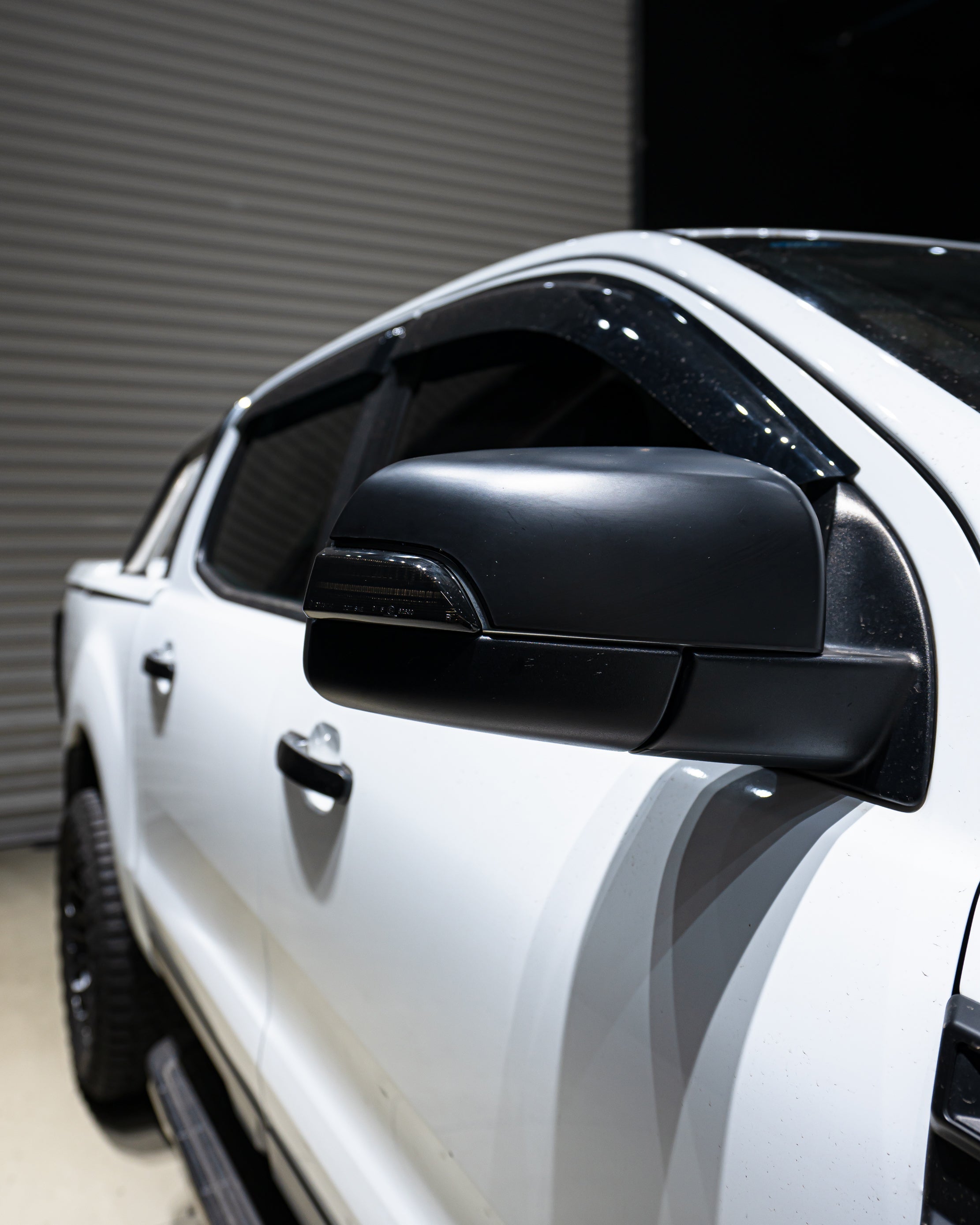 DYNAMIC MIRROR INDICATORS : FORD RANGER