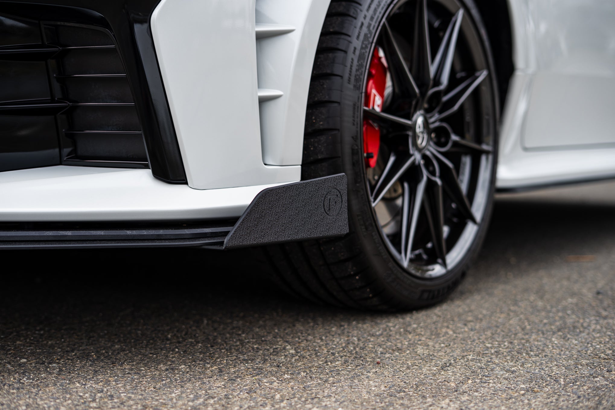 Flow Designs Toyota Yaris GR Gen2 2025 Front Splitter Winglets (Pair) - iilumolab