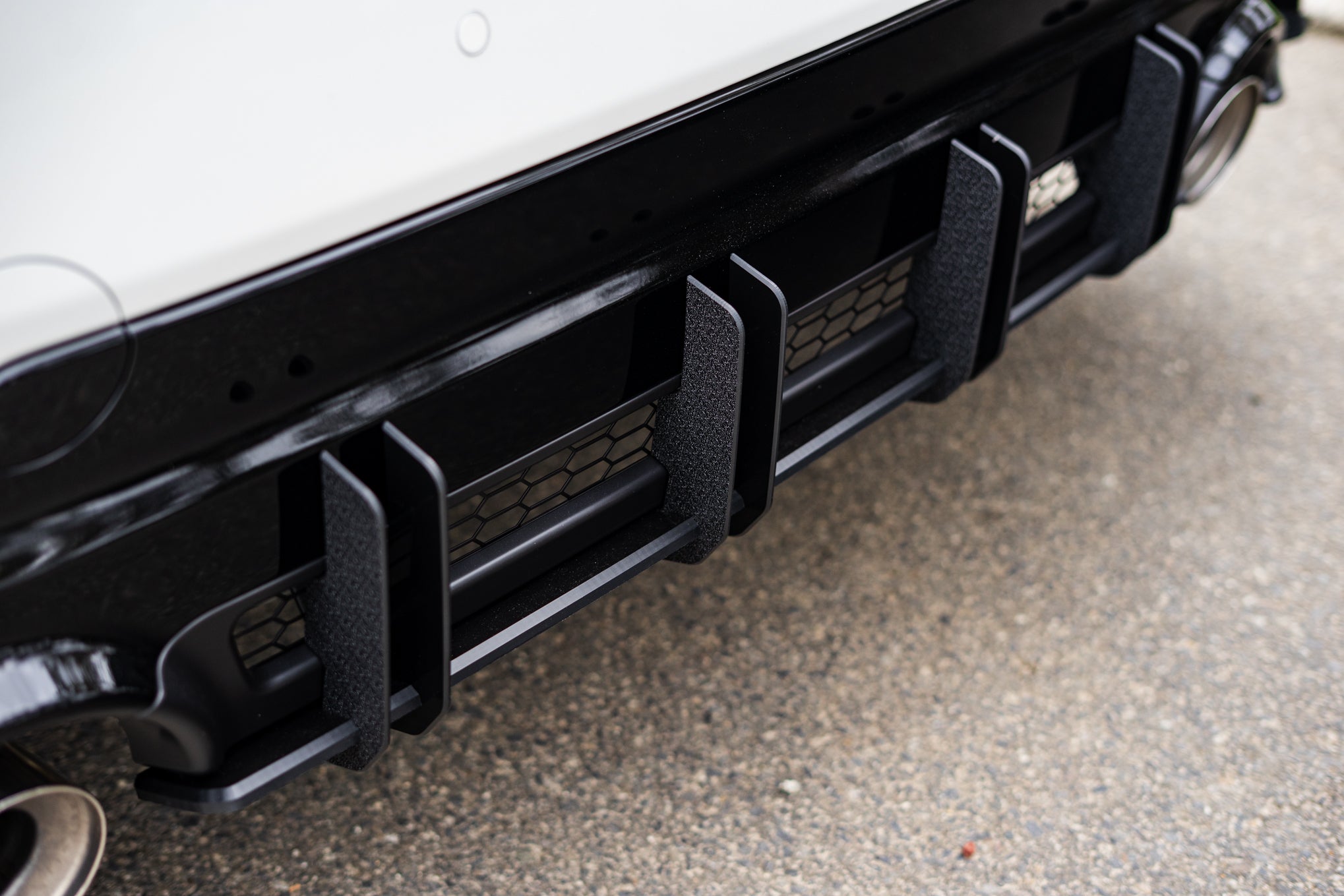 Flow Designs Toyota Yaris GR Gen2 2025 Flow-Lock Rear Diffuser - iilumolab