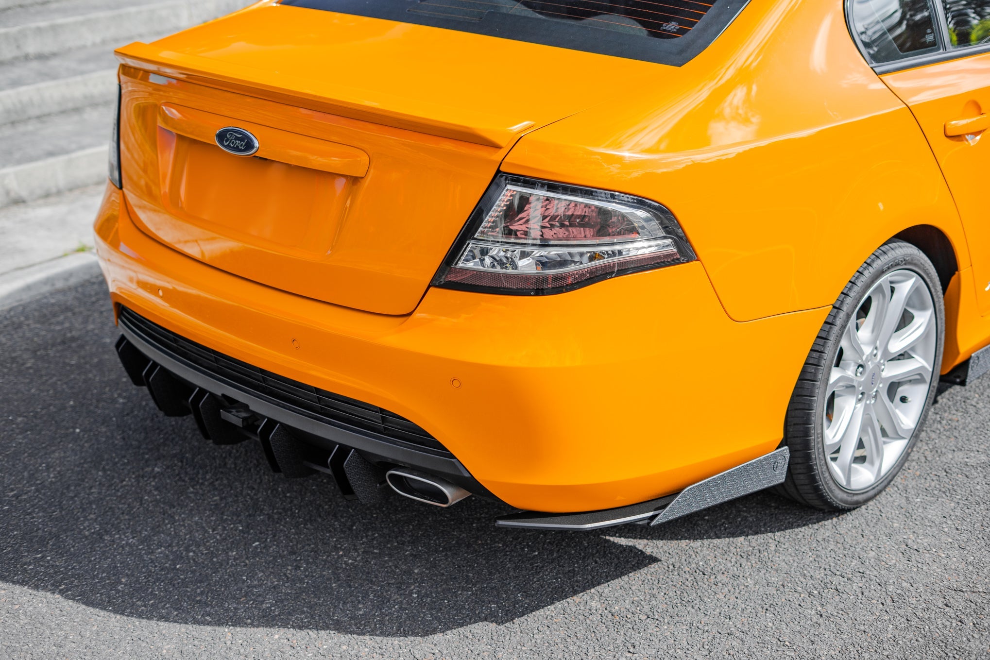 Flow Designs Ford Falcon FG MK2 Rear Spat Winglets - iilumolab