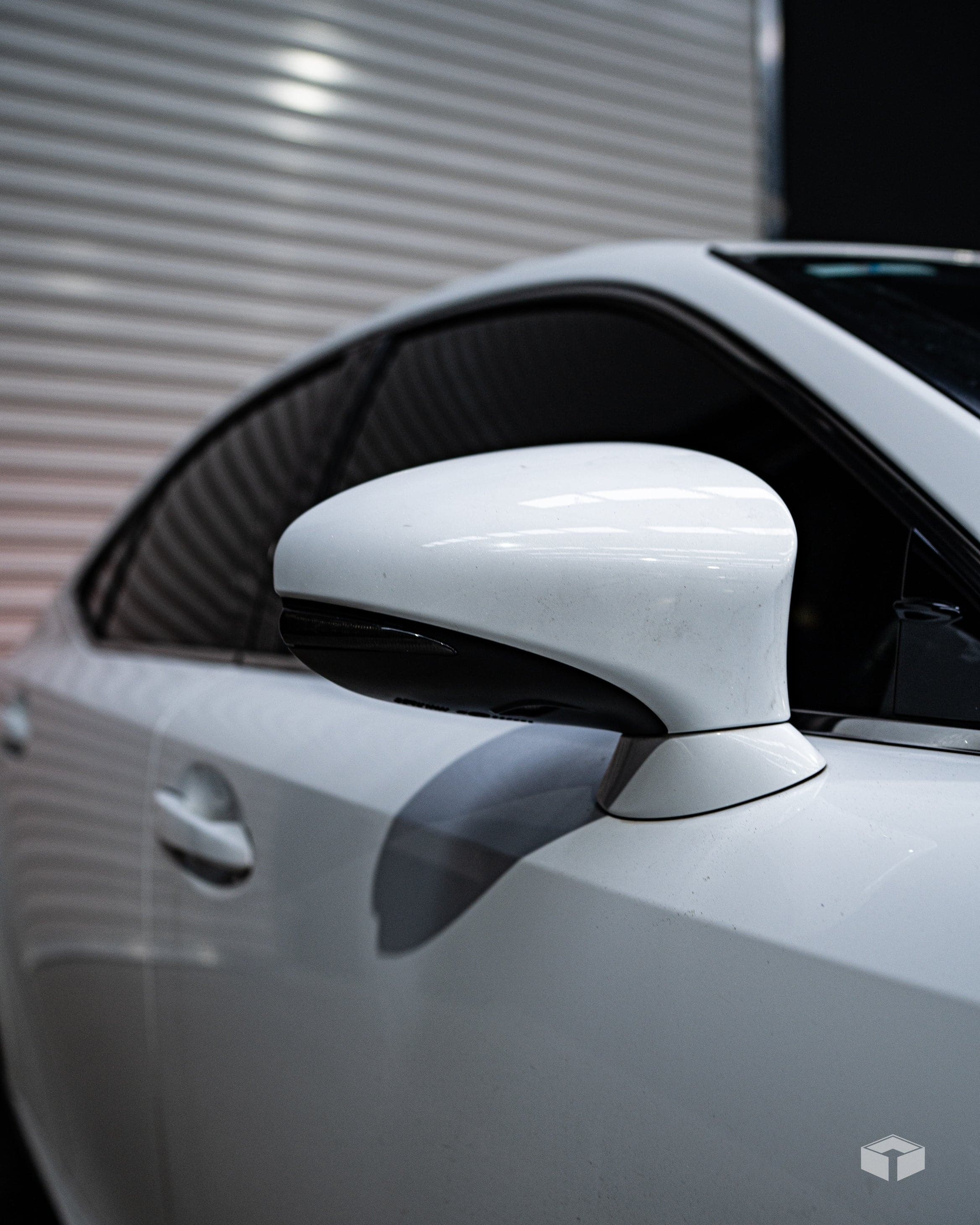 DYNAMIC MIRROR INDICATORS : LEXUS IS / CT / LS - iilumolab