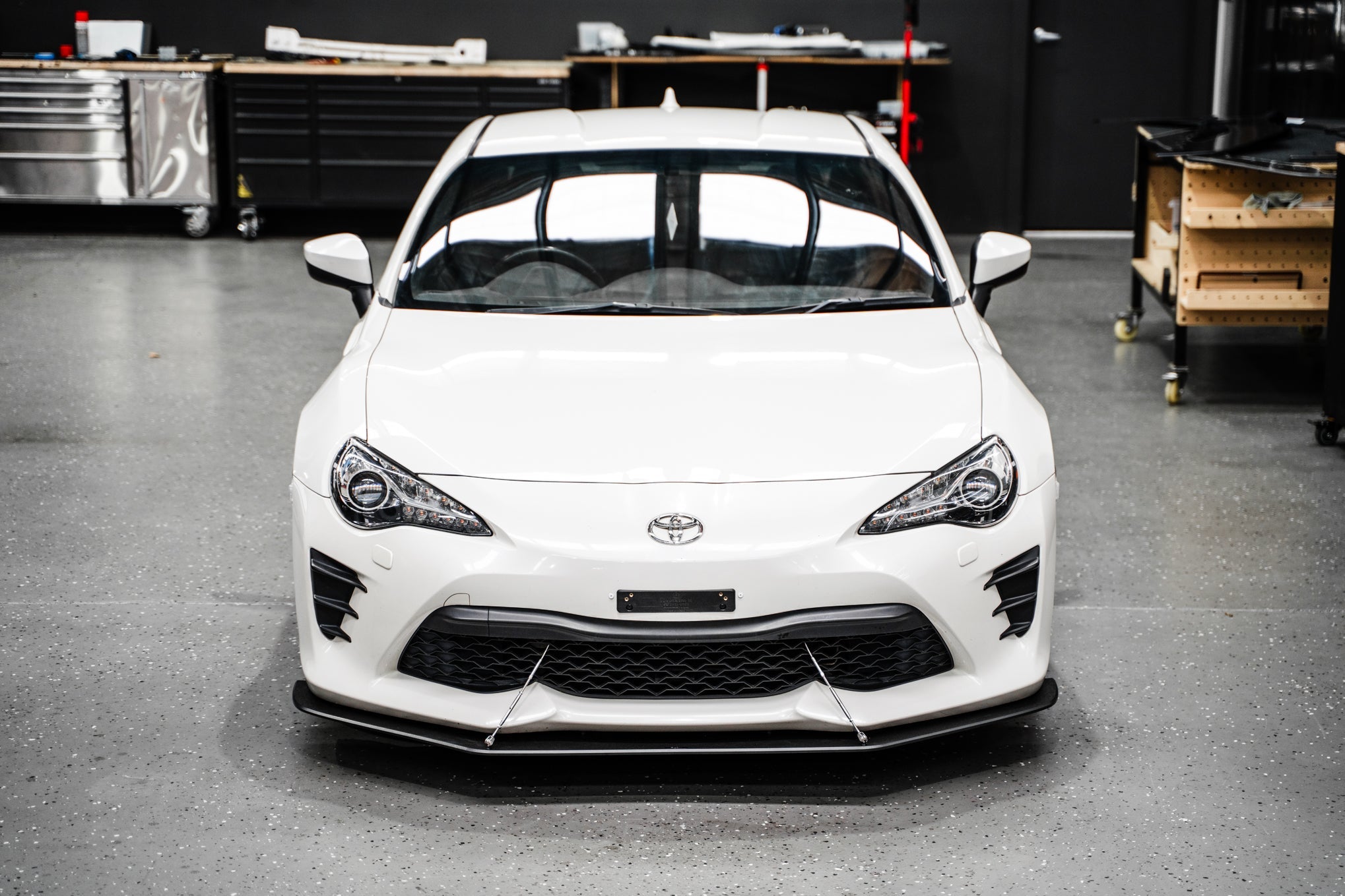 Flow Designs Toyota 86 (Facelift) Front Lip Splitter V2 (With Support Rods) - iilumolab