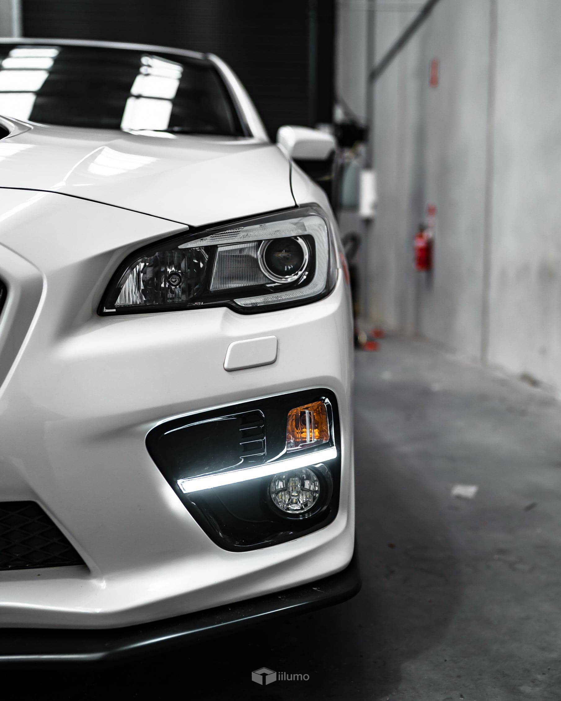 DAYTIME RUNNING LIGHT & SEQUENTIAL FOG LIGHT BEZELS : 2014-2017 SUBARU WRX / STI - iilumo