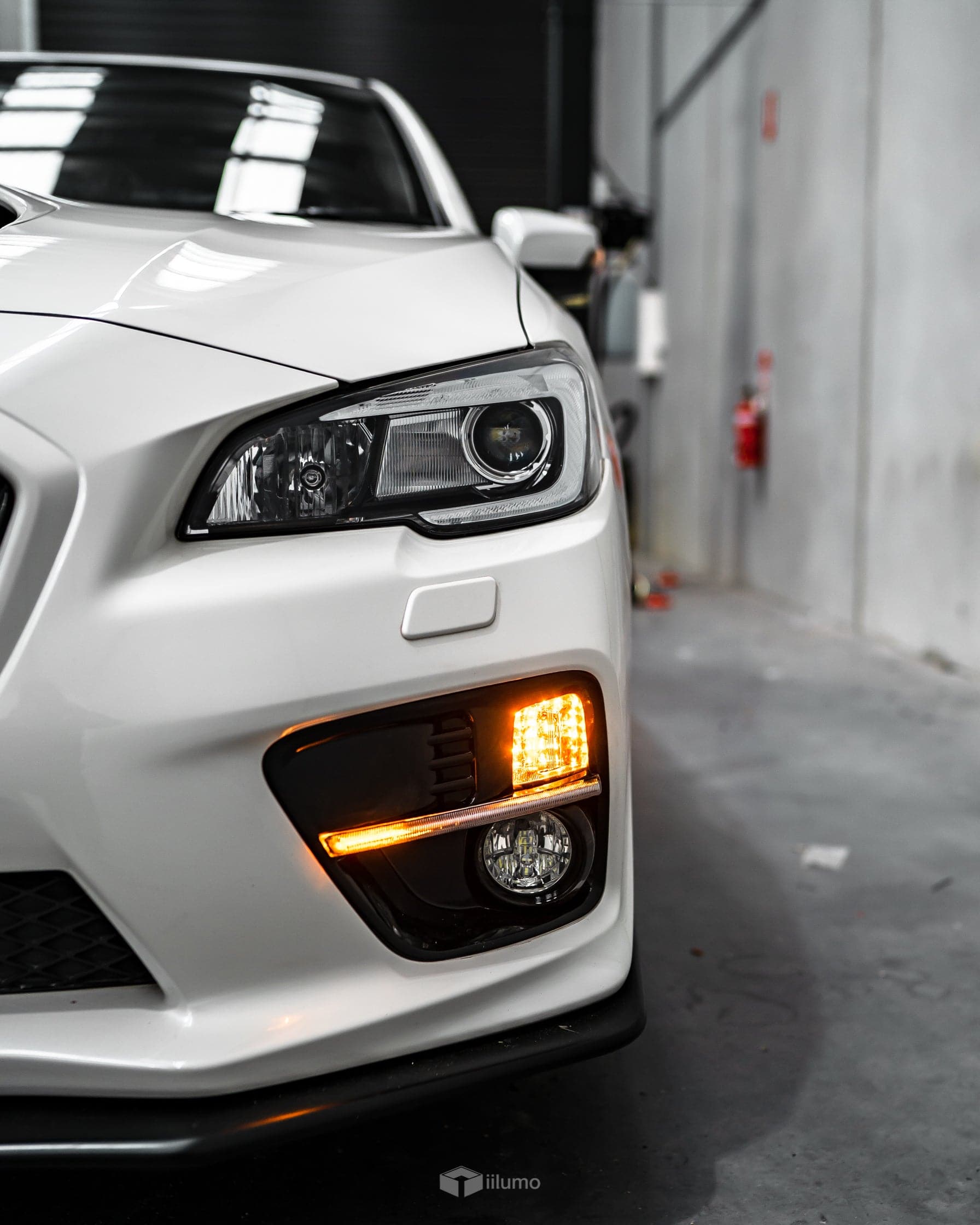 DAYTIME RUNNING LIGHT & SEQUENTIAL FOG LIGHT BEZELS : 2014-2017 SUBARU WRX / STI - iilumo