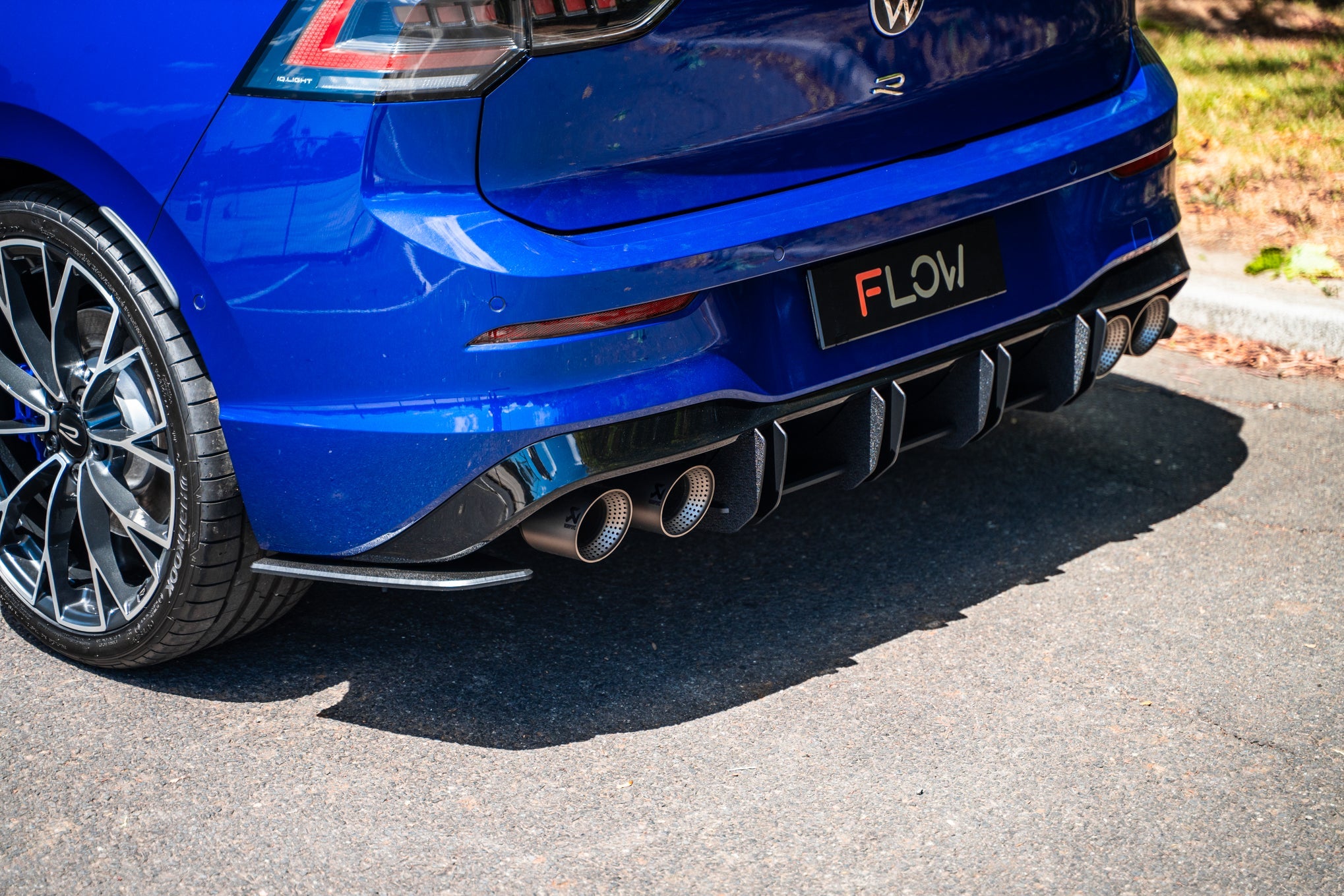 Flow Designs MK8.5 Golf R Rear Spats (Pair) - iilumolab