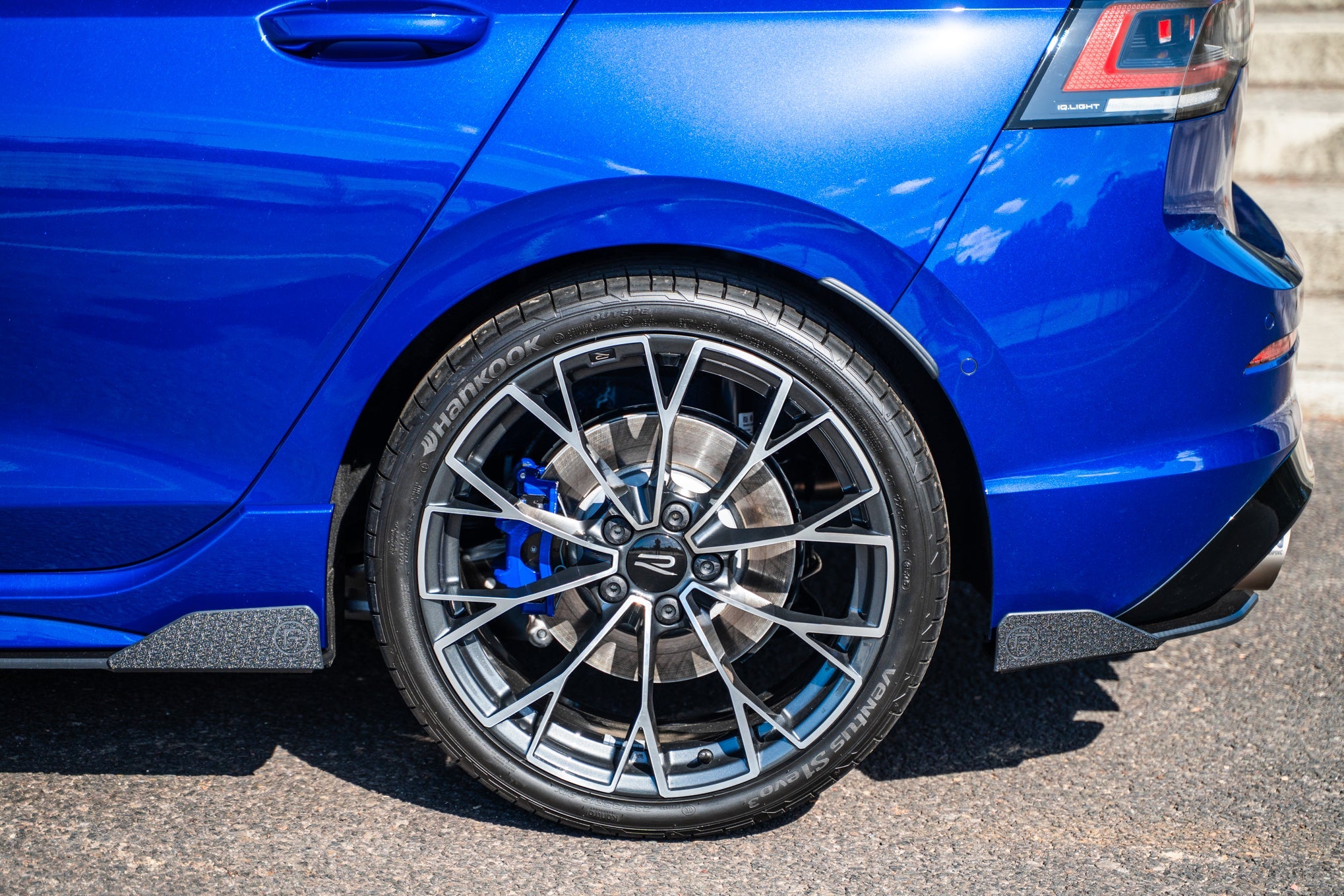 Flow Designs MK8.5 Golf R Side Skirt Splitter Winglets (Pair) - iilumolab