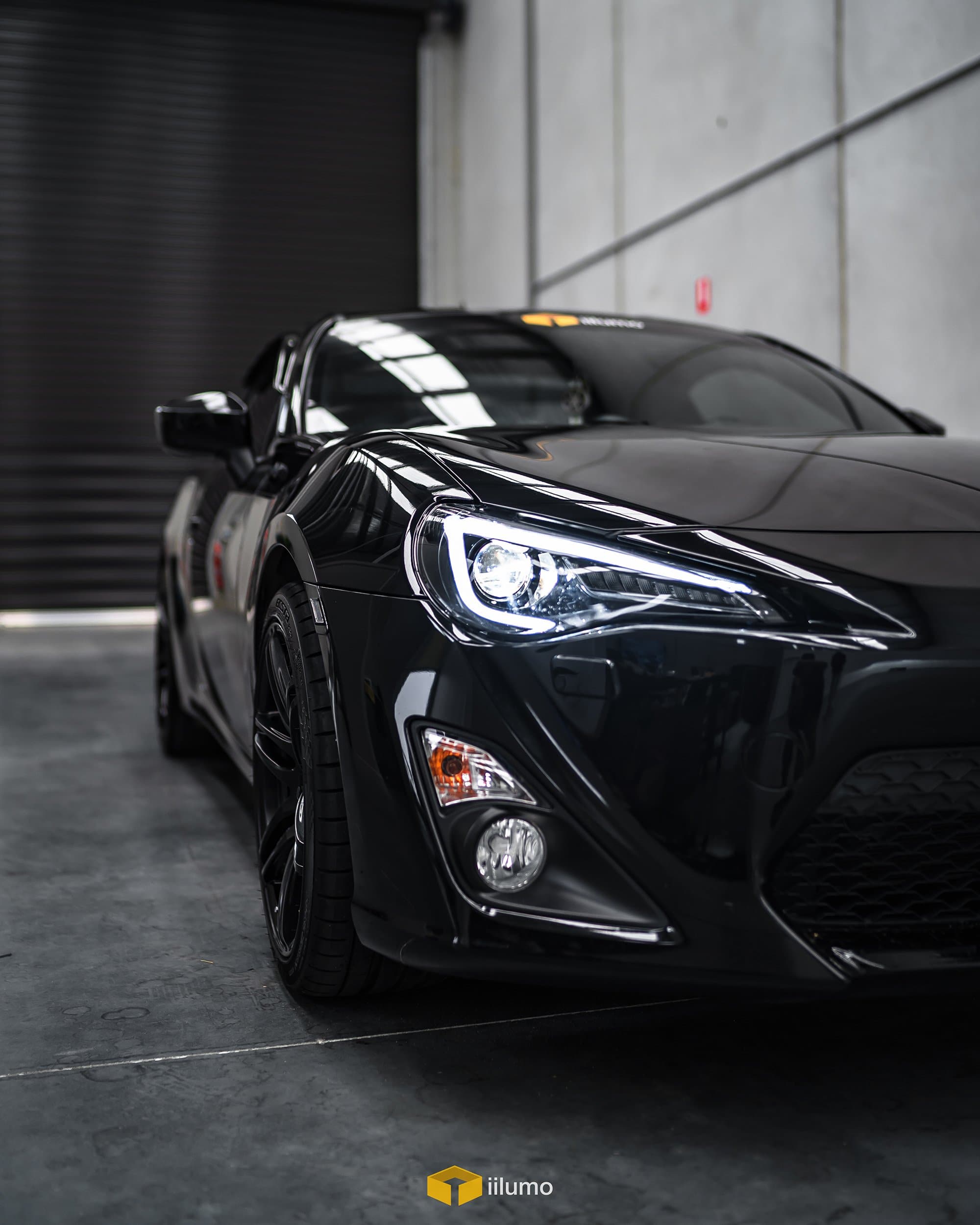 TOYOTA 86 / SUBARU BRZ : VLAND HID KIT - iilumo