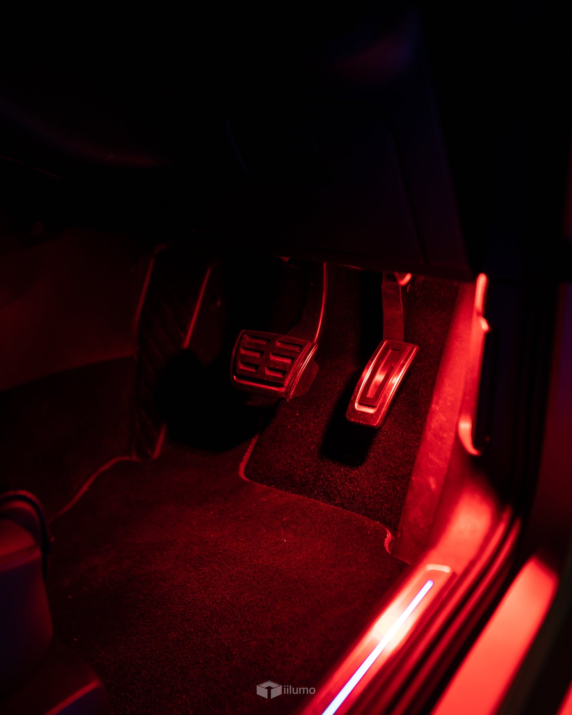RGB LED FOOTWELL LIGHTS : VW - iilumo