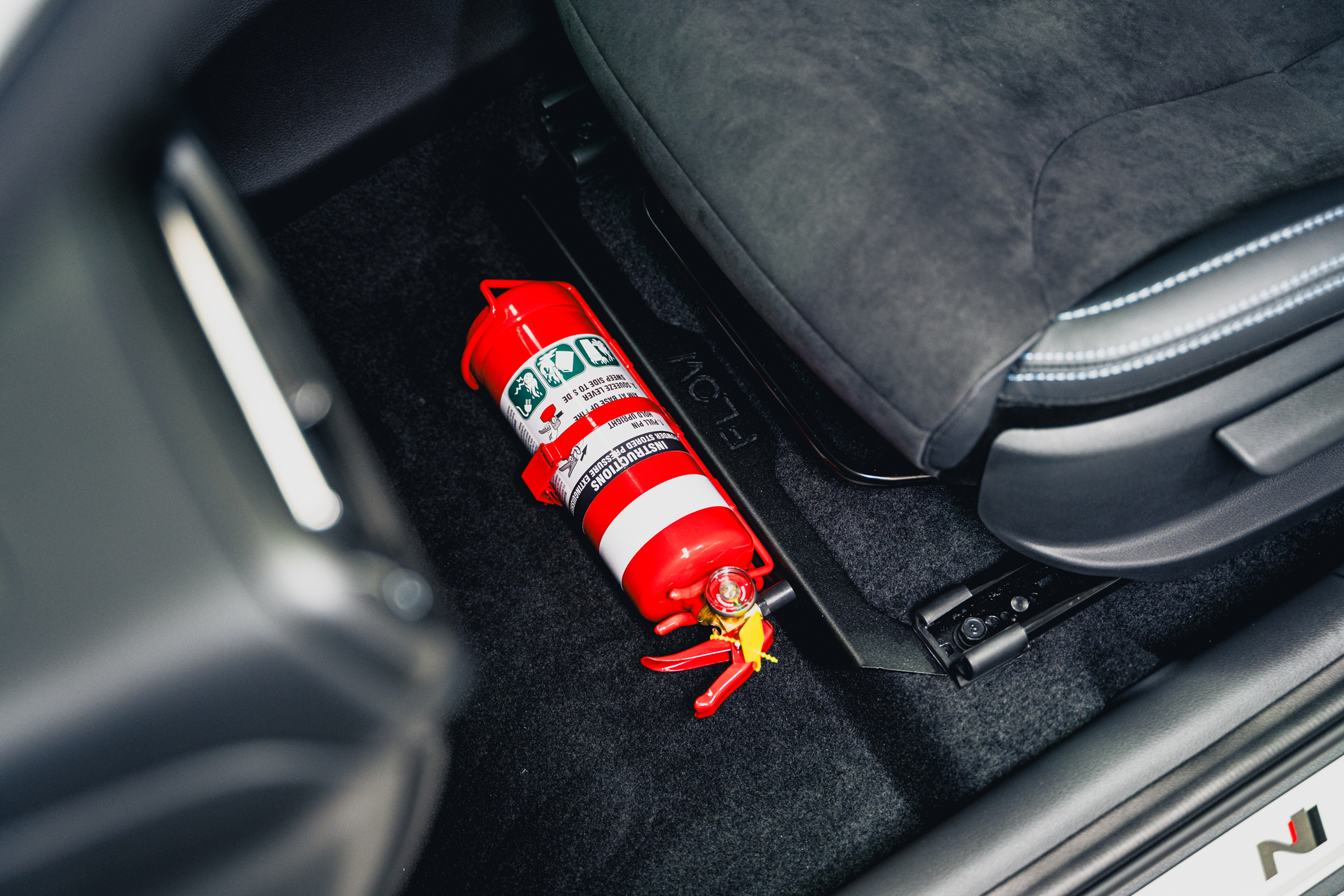 Flow Designs Hyundai/Kia Fire Extinguisher Bracket/Mount - iilumolab