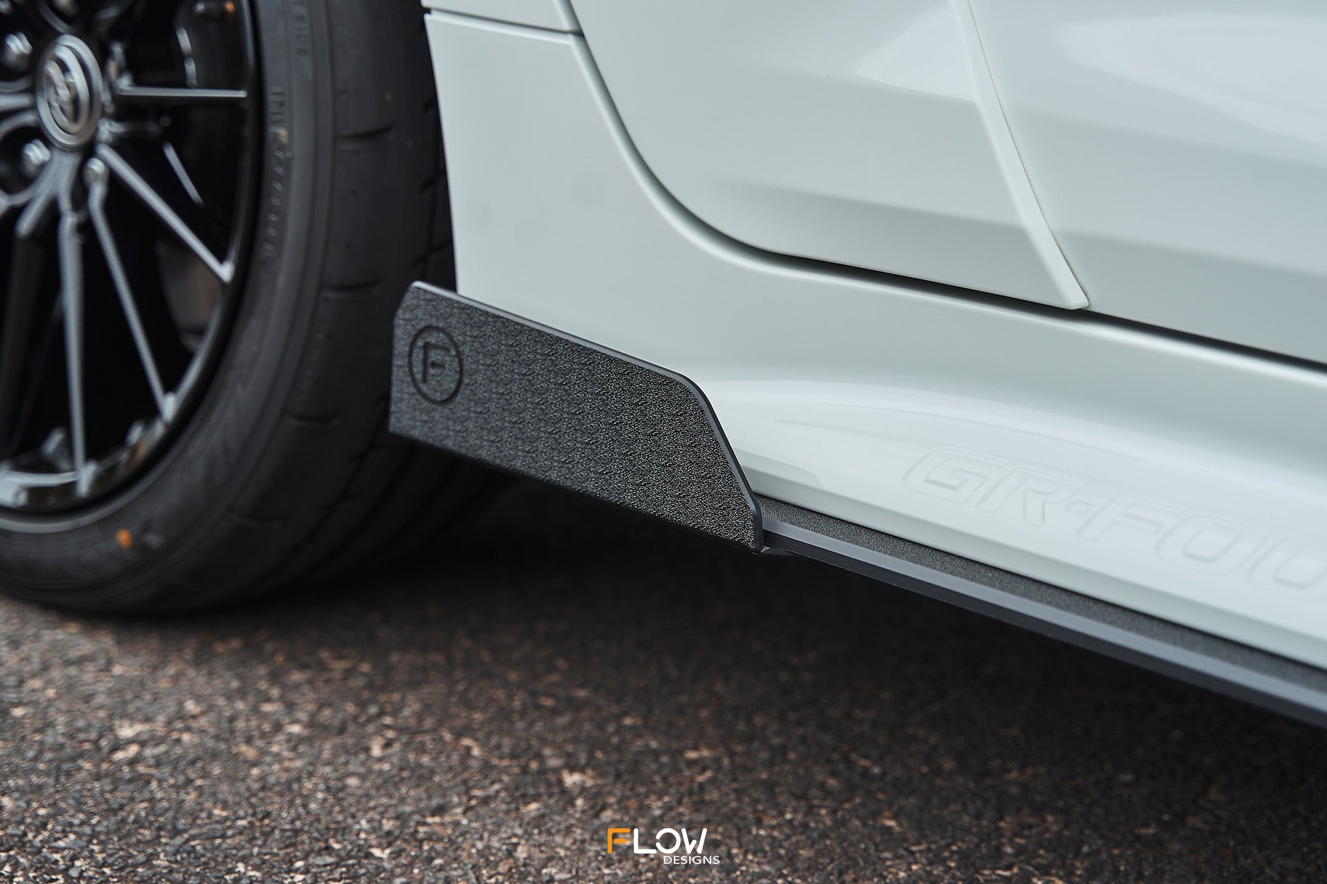 Flow Designs Corolla GR Side Skirt Splitter Winglets (Pair) - iilumolab