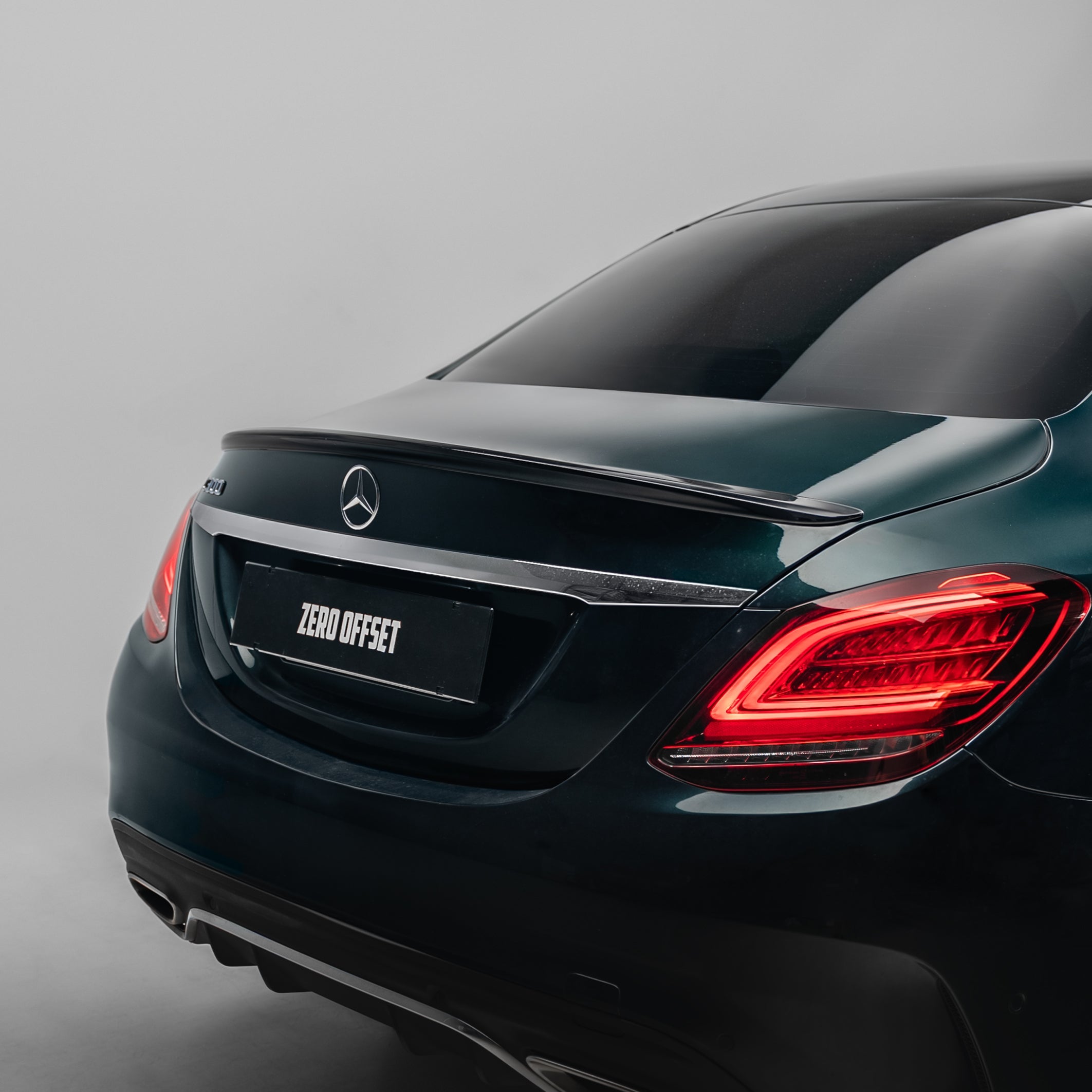 OEM Style Pre Pregged Dry Carbon Fiber Spoiler for Mercedes-Benz C Class W205 Sedan 2021+