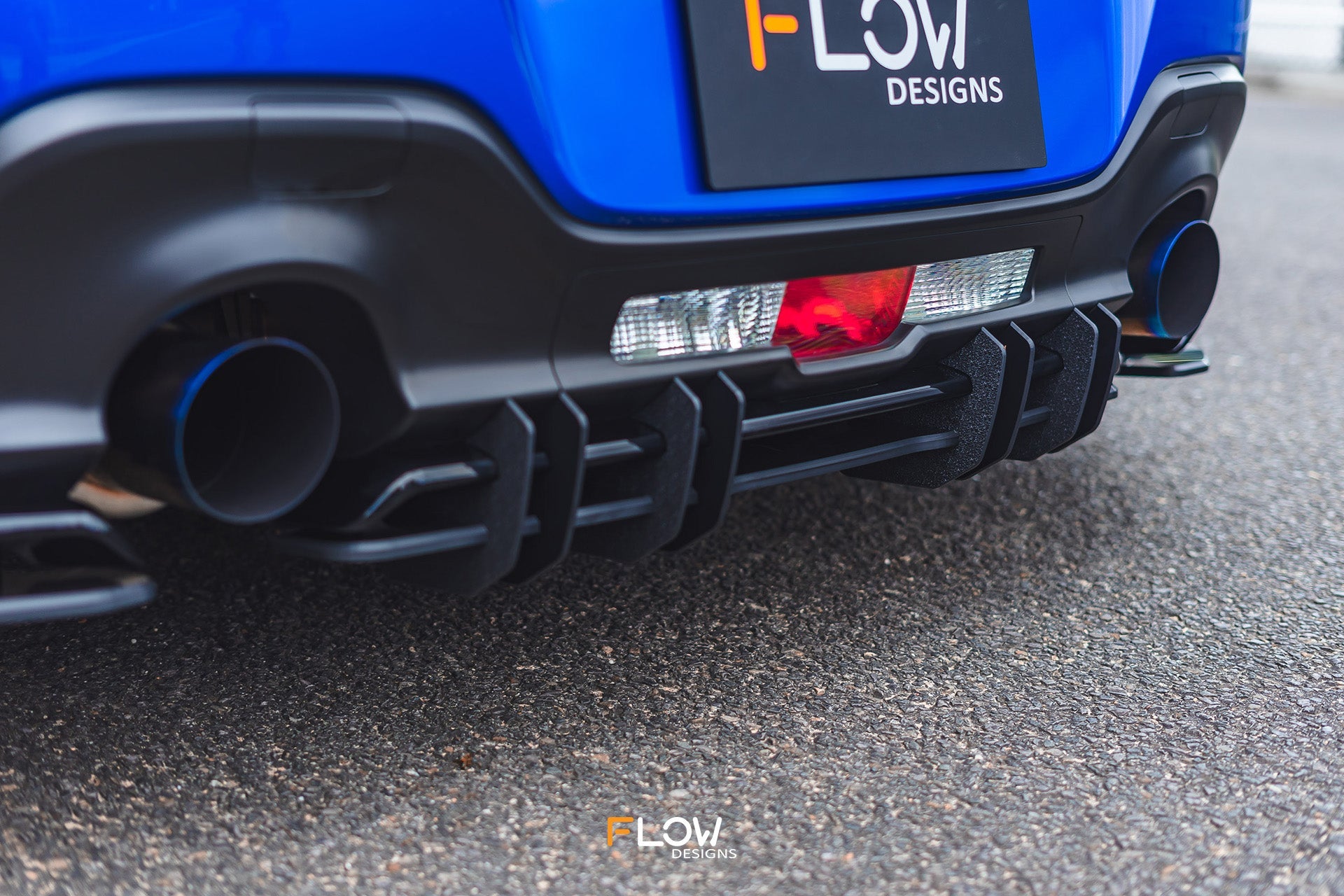 Flow Designs ZD8 BRZ STI Flow-Lock Rear Diffuser (GLOSS) - iilumolab