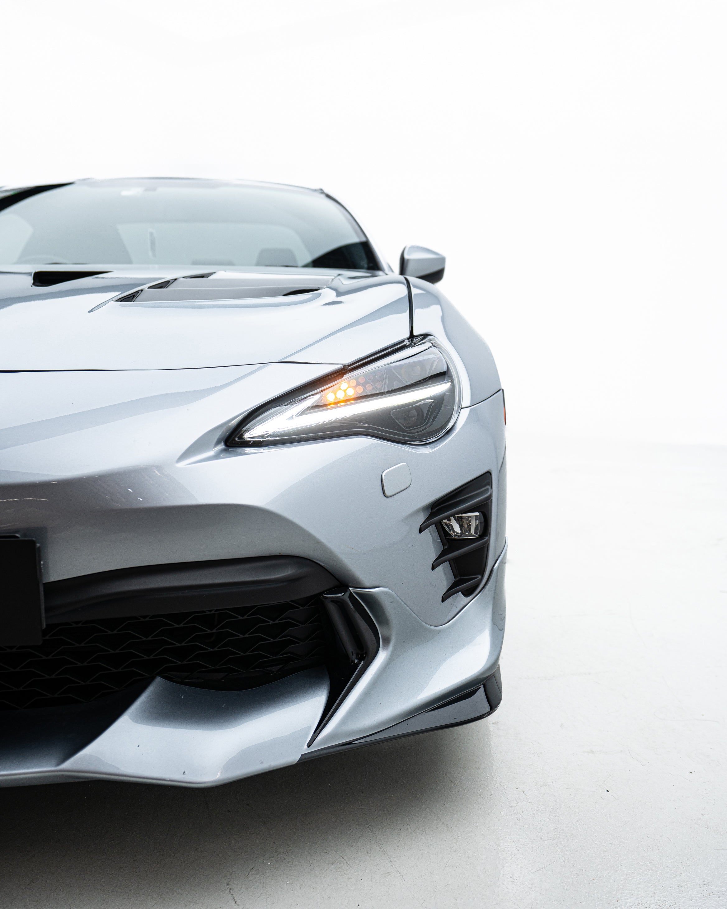 2012-2021 TOYOTA 86 ZN6 / SUBARU BRZ ZC6 V2 SEQUENTIAL LED HEADLIGHTS