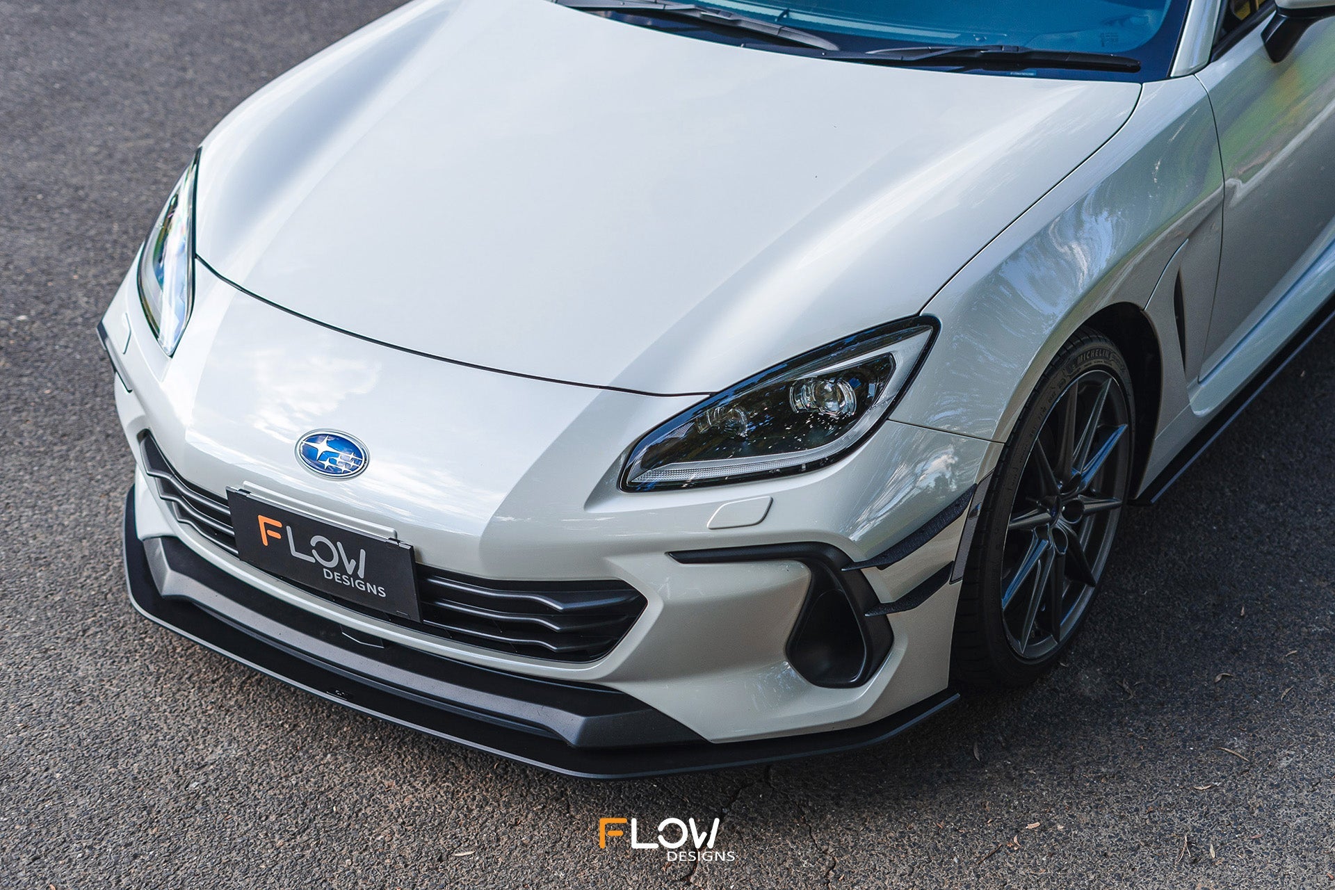 Flow Designs ZD8 BRZ Front Bumper Canards - iilumolab