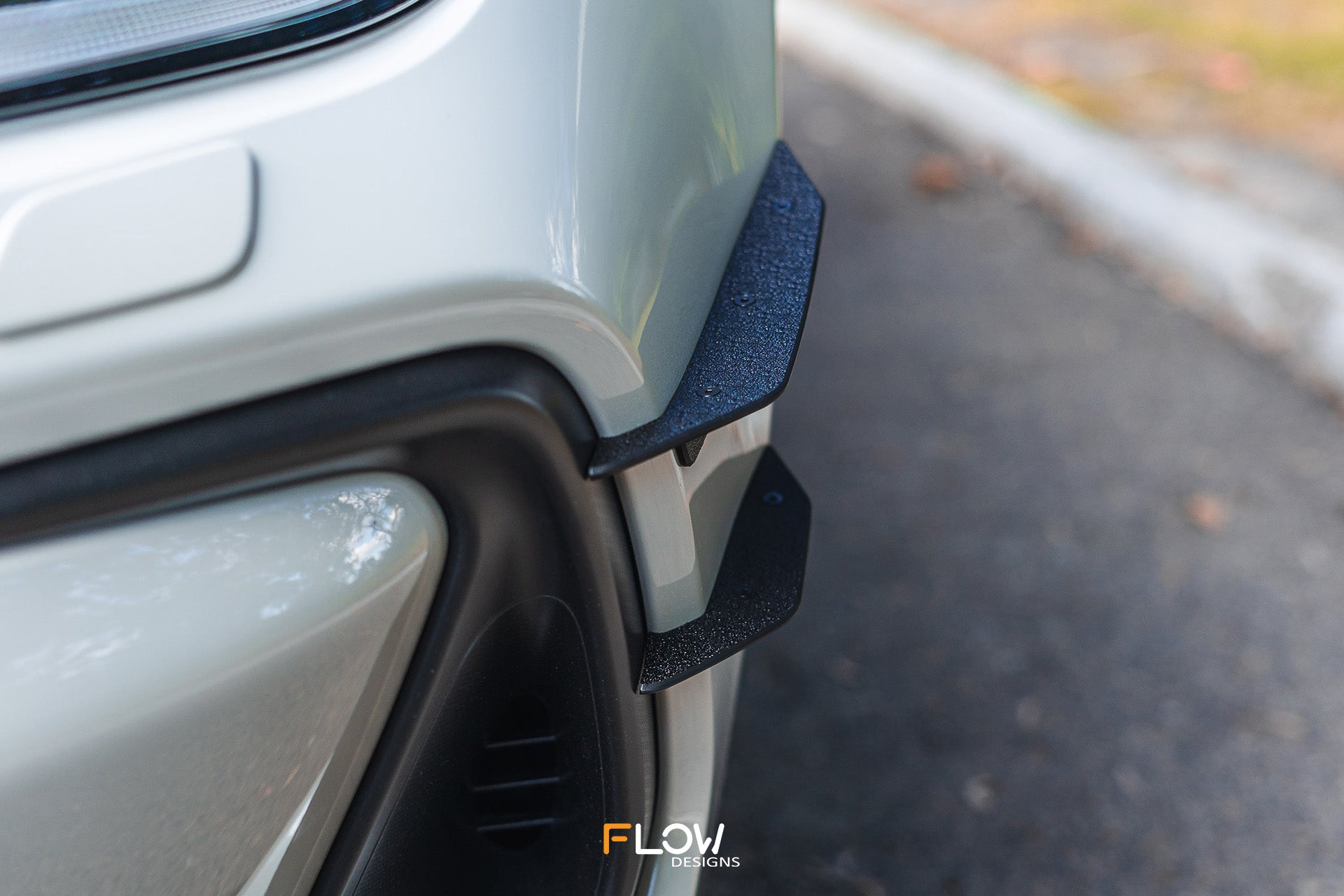 Flow Designs ZD8 BRZ Front Bumper Canards - iilumolab