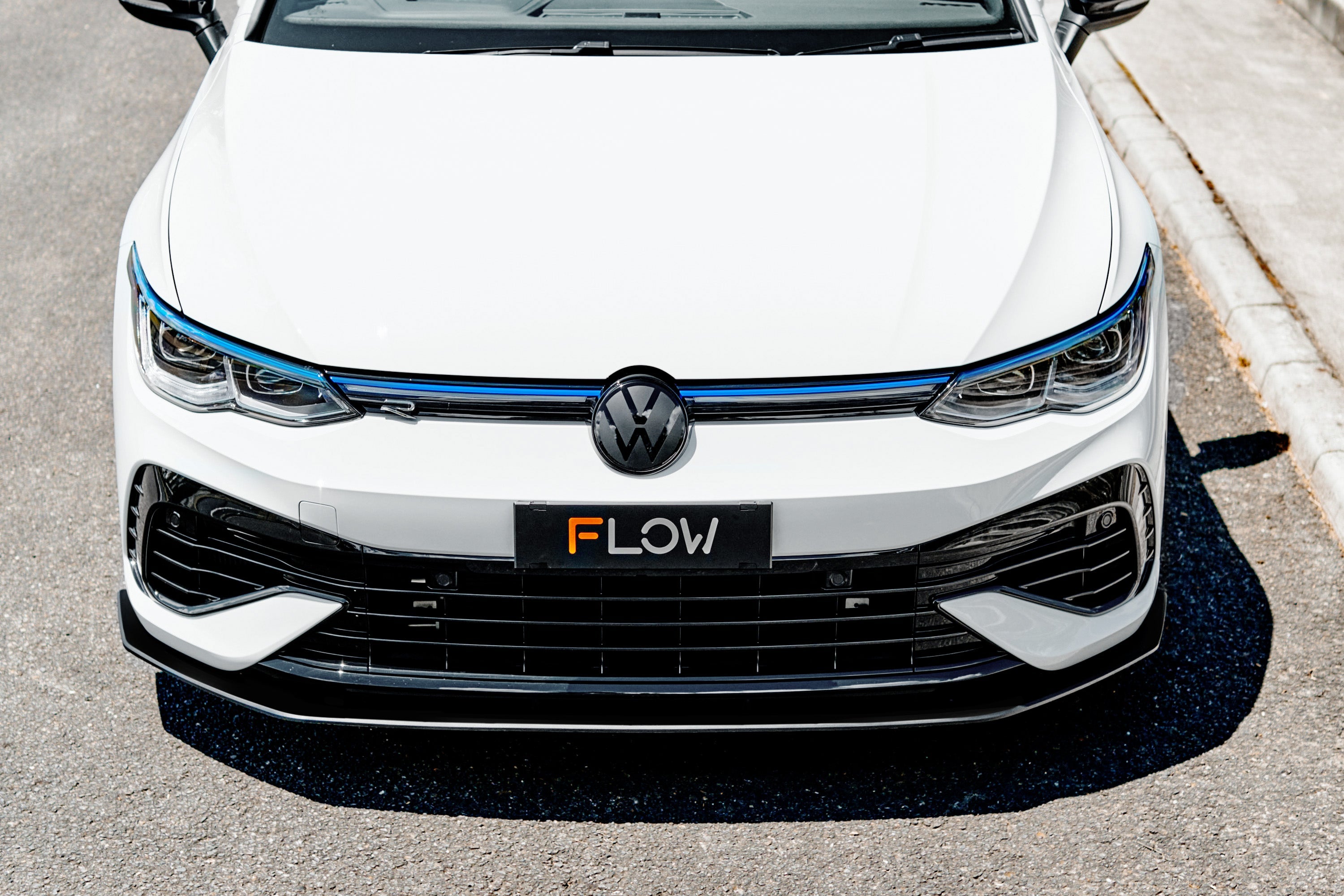 Flow Designs MK8 Golf R Chassis Mounted Front Lip Splitter - iilumolab