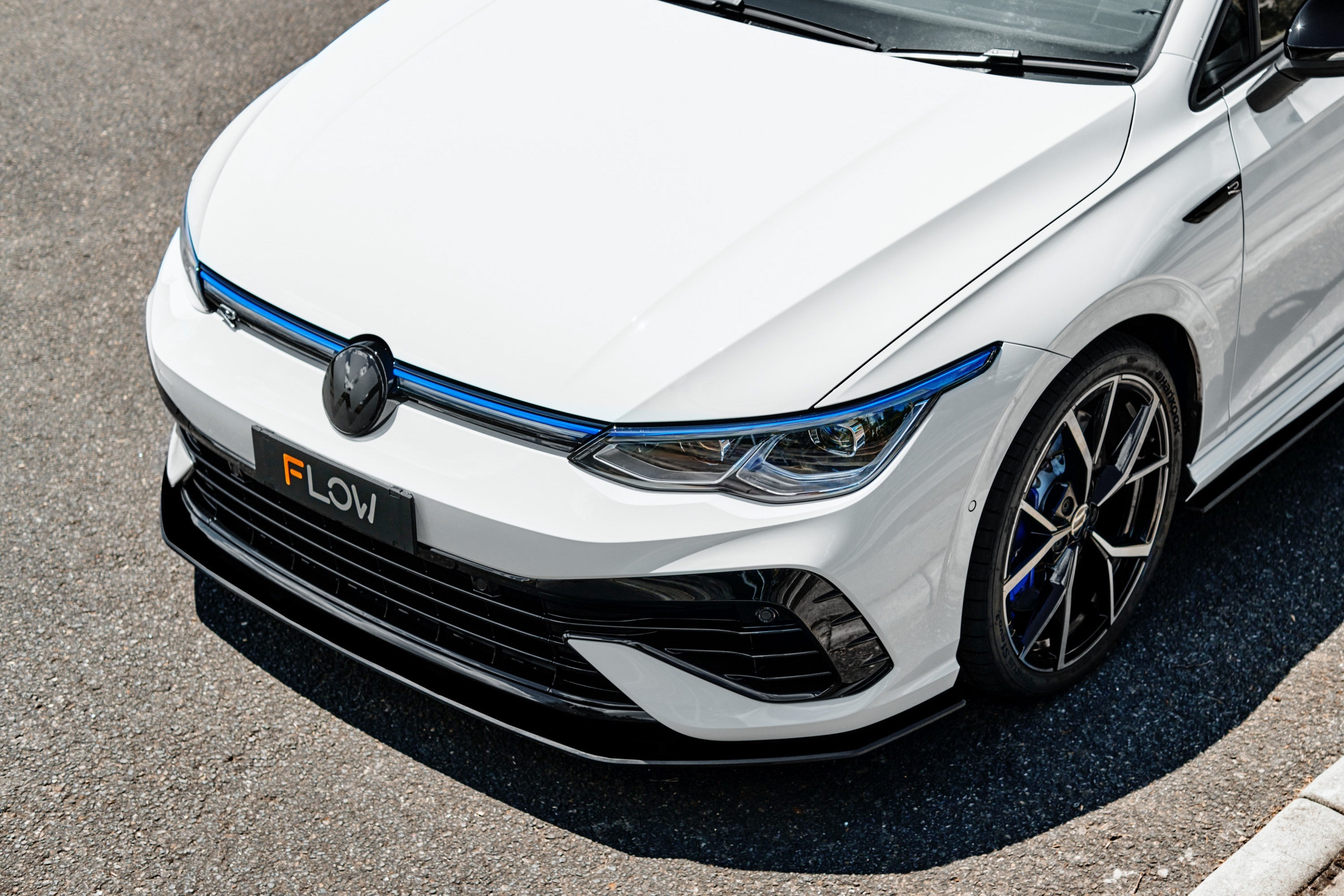 Flow Designs MK8 Golf R Chassis Mounted Front Lip Splitter - iilumolab