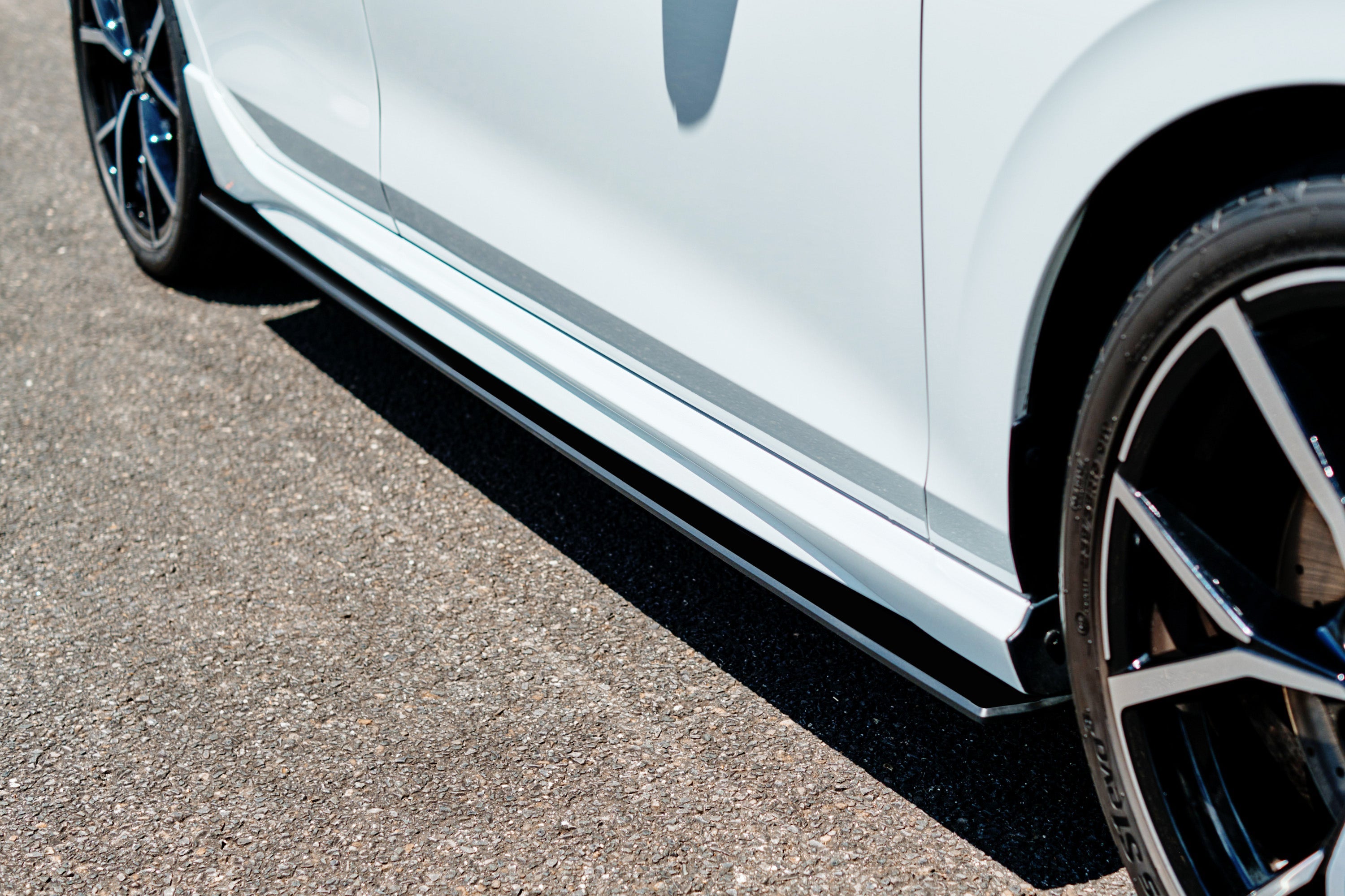 Flow Designs MK8 Golf R Side Skirt Splitters (Pair)