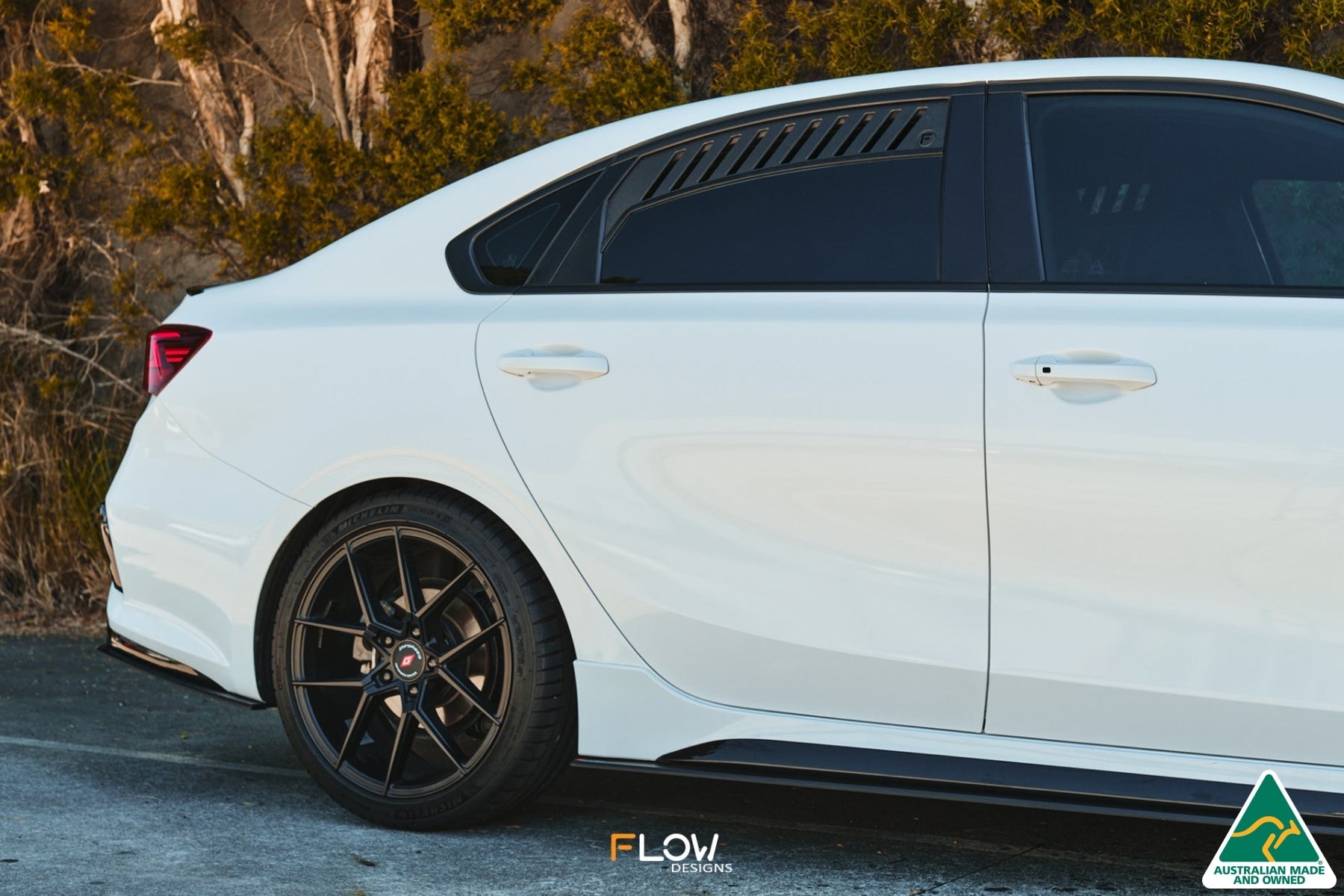 Flow Designs Cerato GT Sedan PFL Rear Window Vents (Pair) - iilumolab